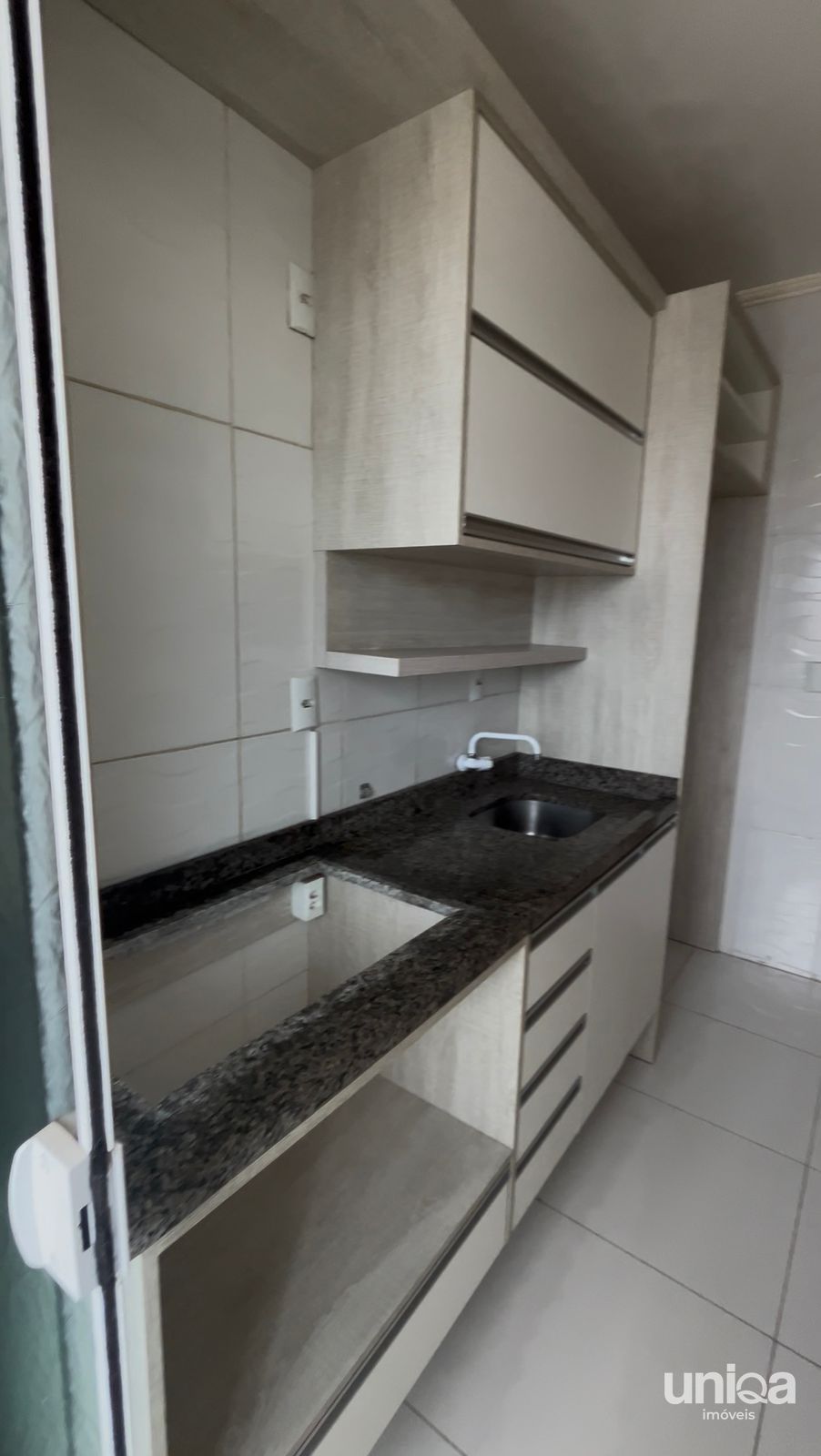 Apto 01 dormitório garagem para venda no Residencial Arco Verde em Santa Maria