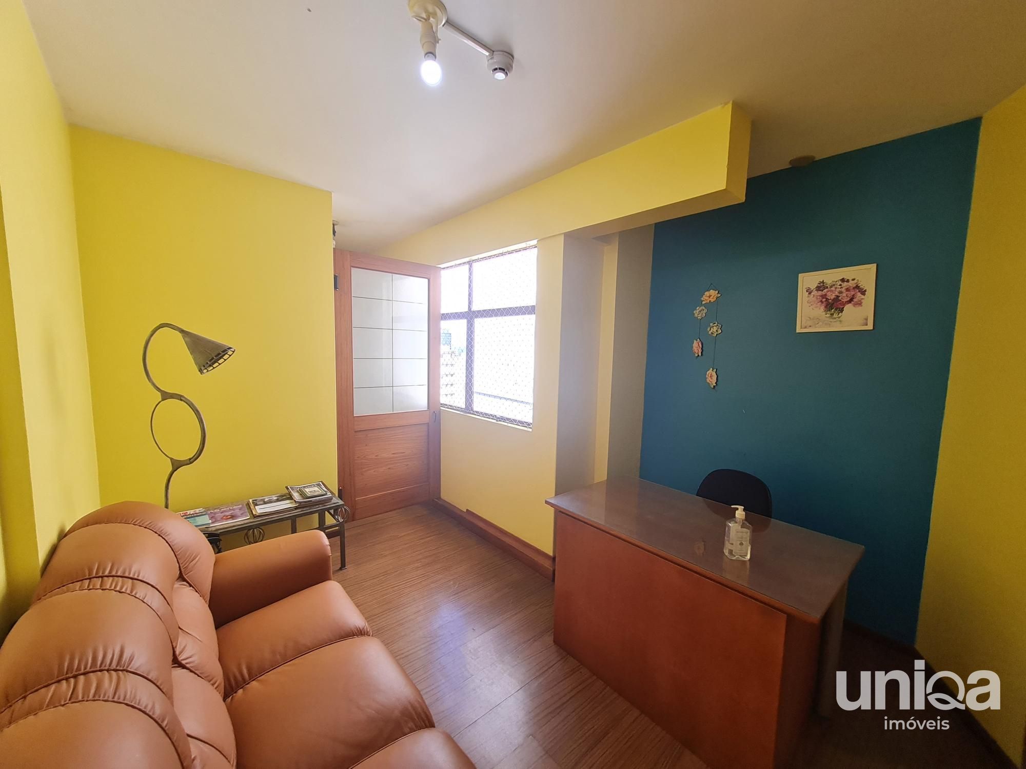 Sala comercial para venda no ed Continente em Santa Maria perto do Calçadão