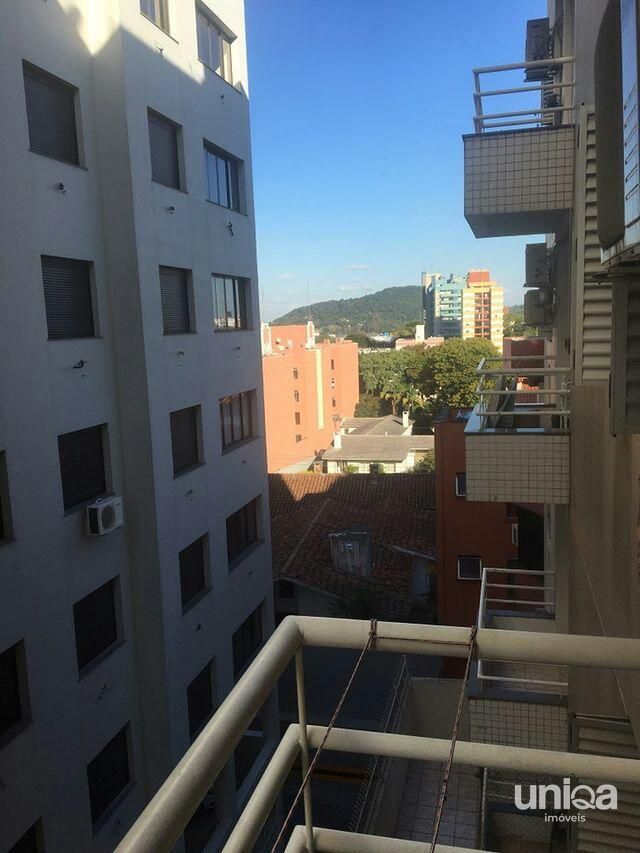 Apartamento 01 dormitório Sacada Garagem Próximo Hospital Caridade