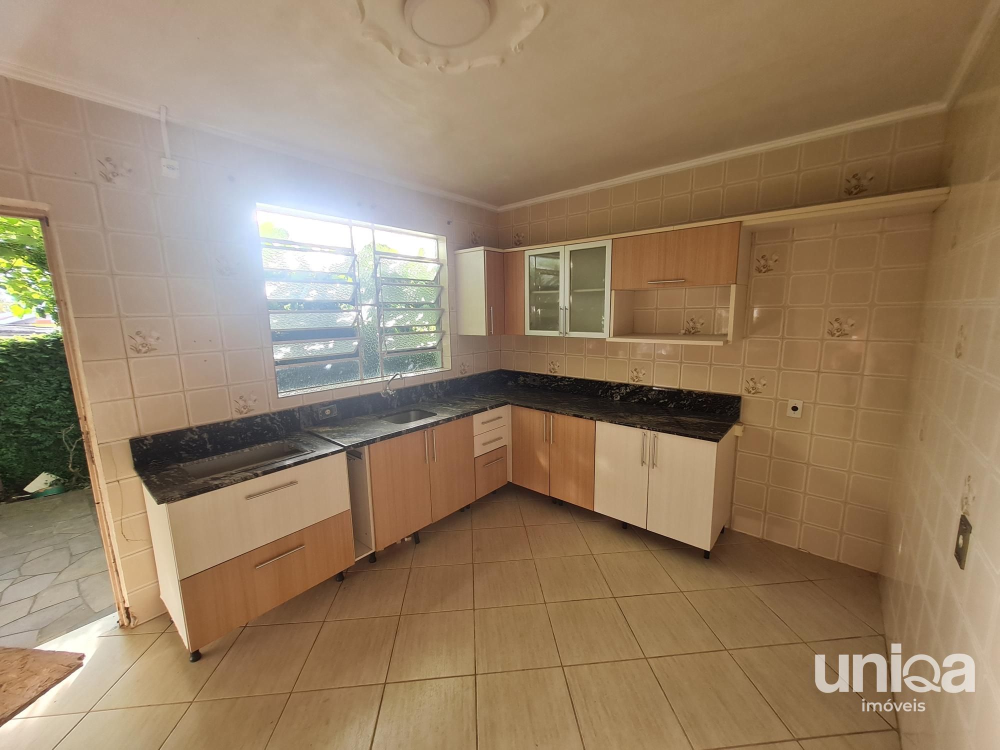 Casa térrea para venda com Energia Solar Piscina no Bairro Duque de Caxias