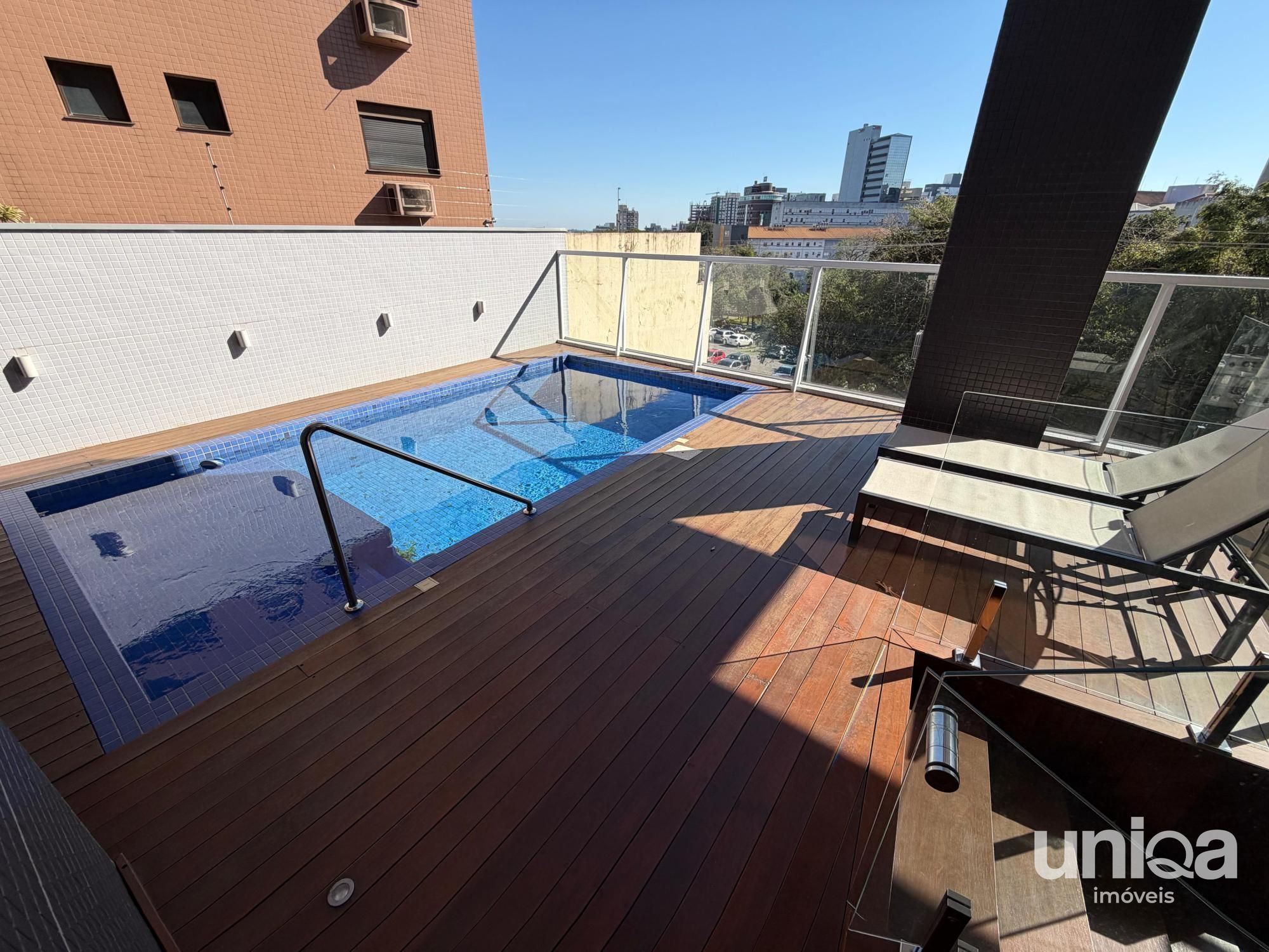Apartamento 03 suítes a venda no centro de Santa Maria RS no ed Castro Alves