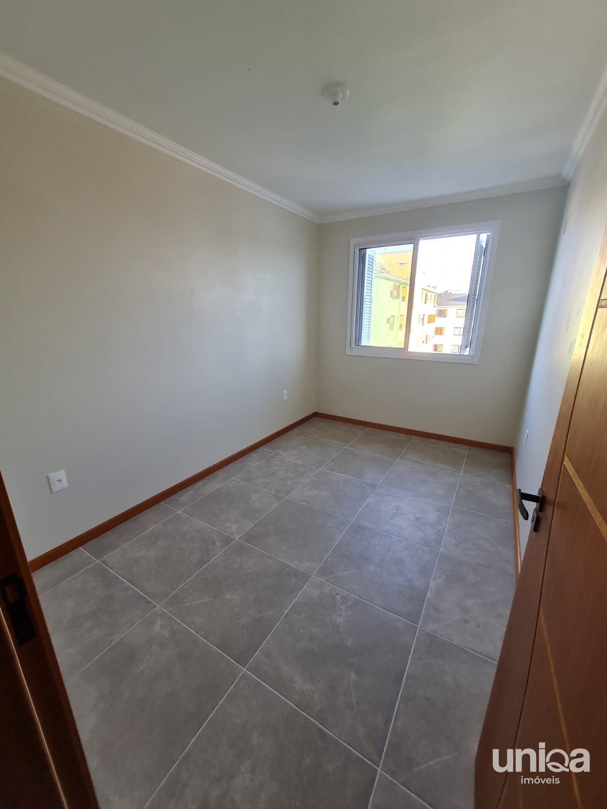 Apartamento para venda em Camobi com 01 dormitório e vaga de garagem ed Esplendo
