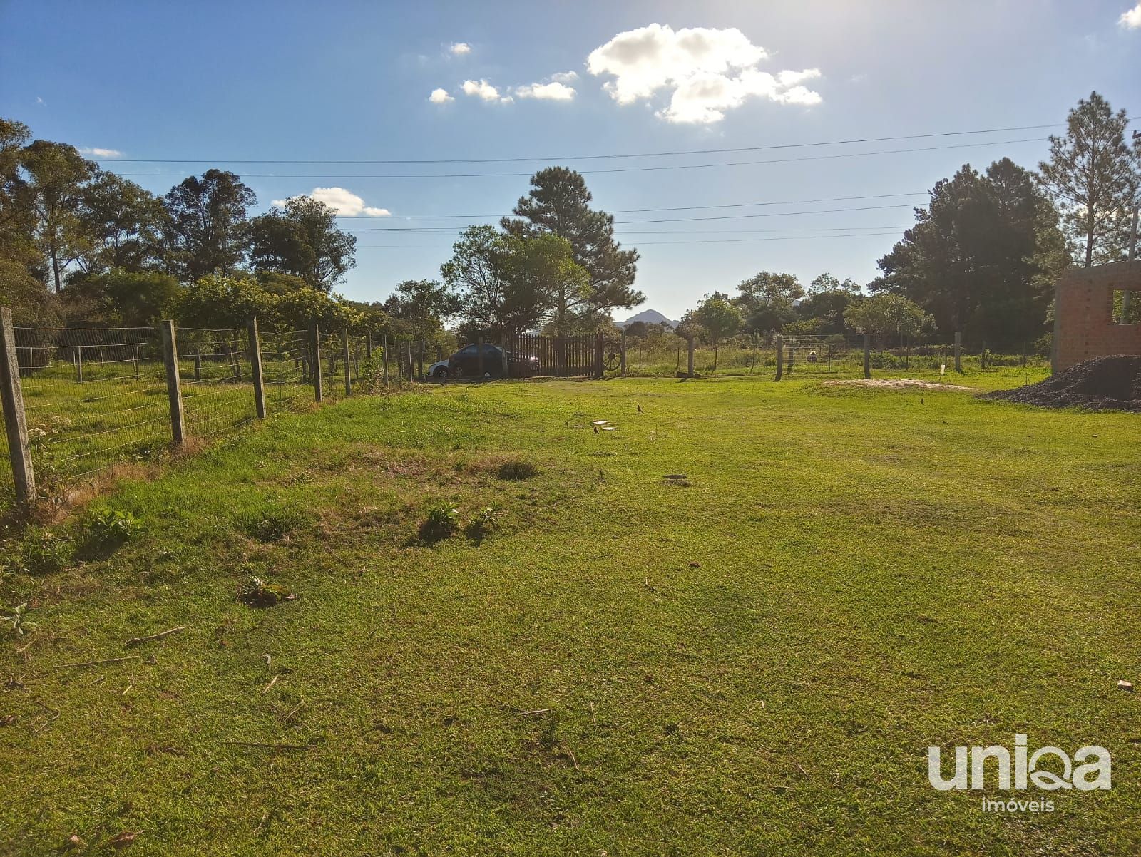 Belo sítio c/ lago e casa em construção - foto 5