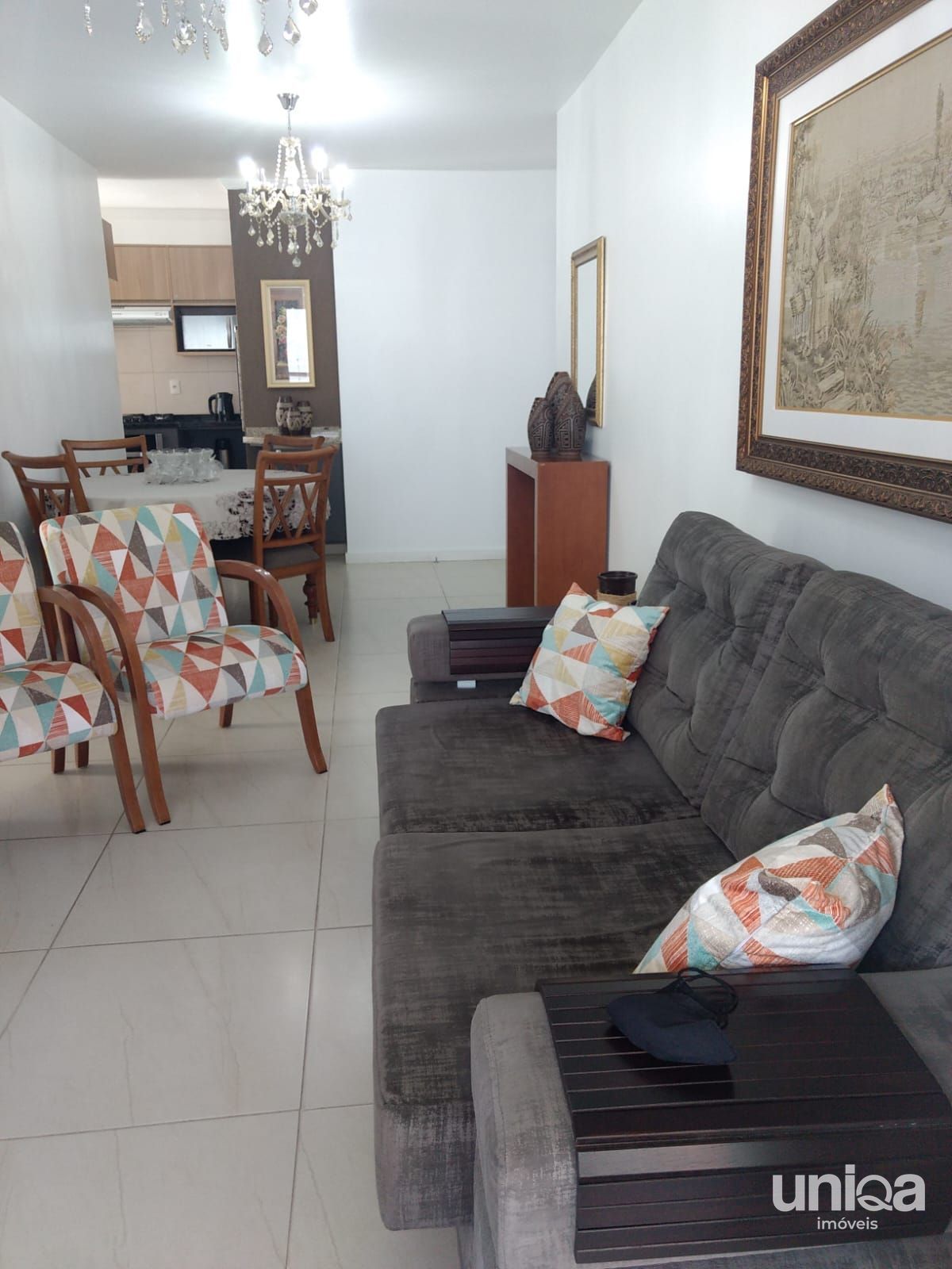 Apartamento de 02 dormitórios para compra no centro de santa