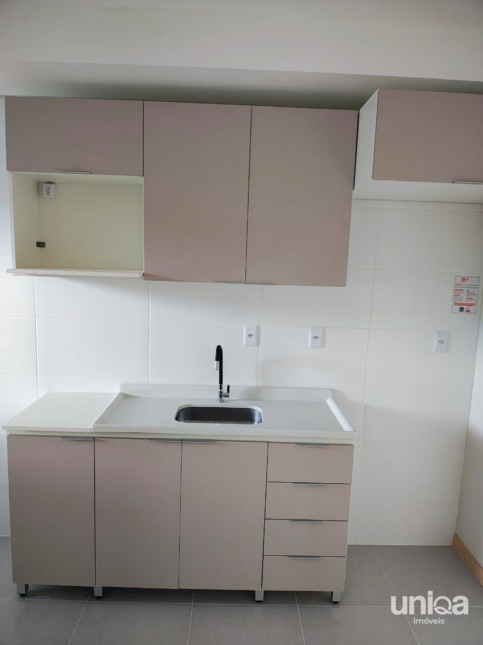 Apto para locação em Camobi de 02 dormitórios Garagem no ed Vila di Siena!