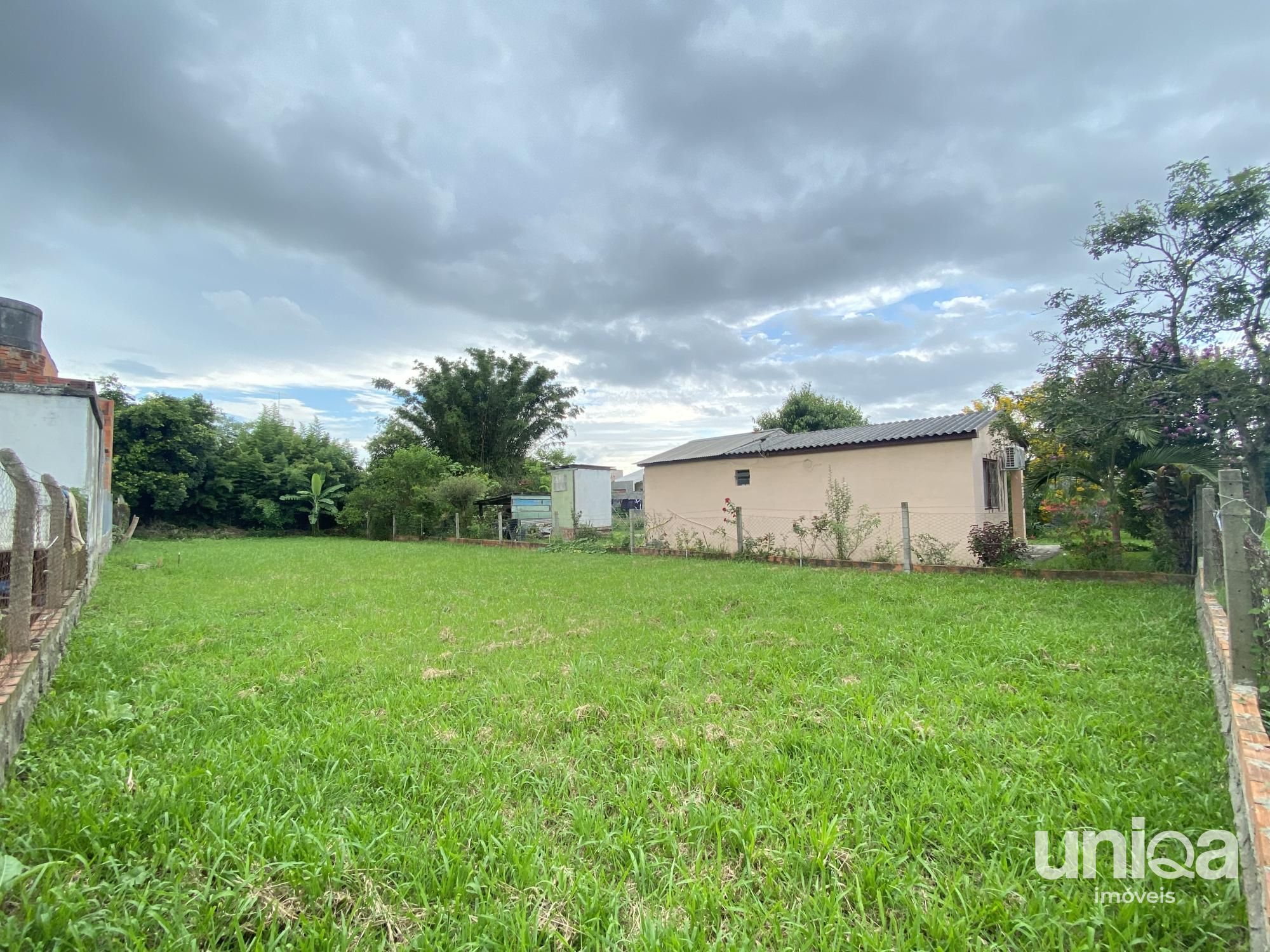 Lote medindo 12x42 para venda no bairro São José próximo ao Residencial Sociedad