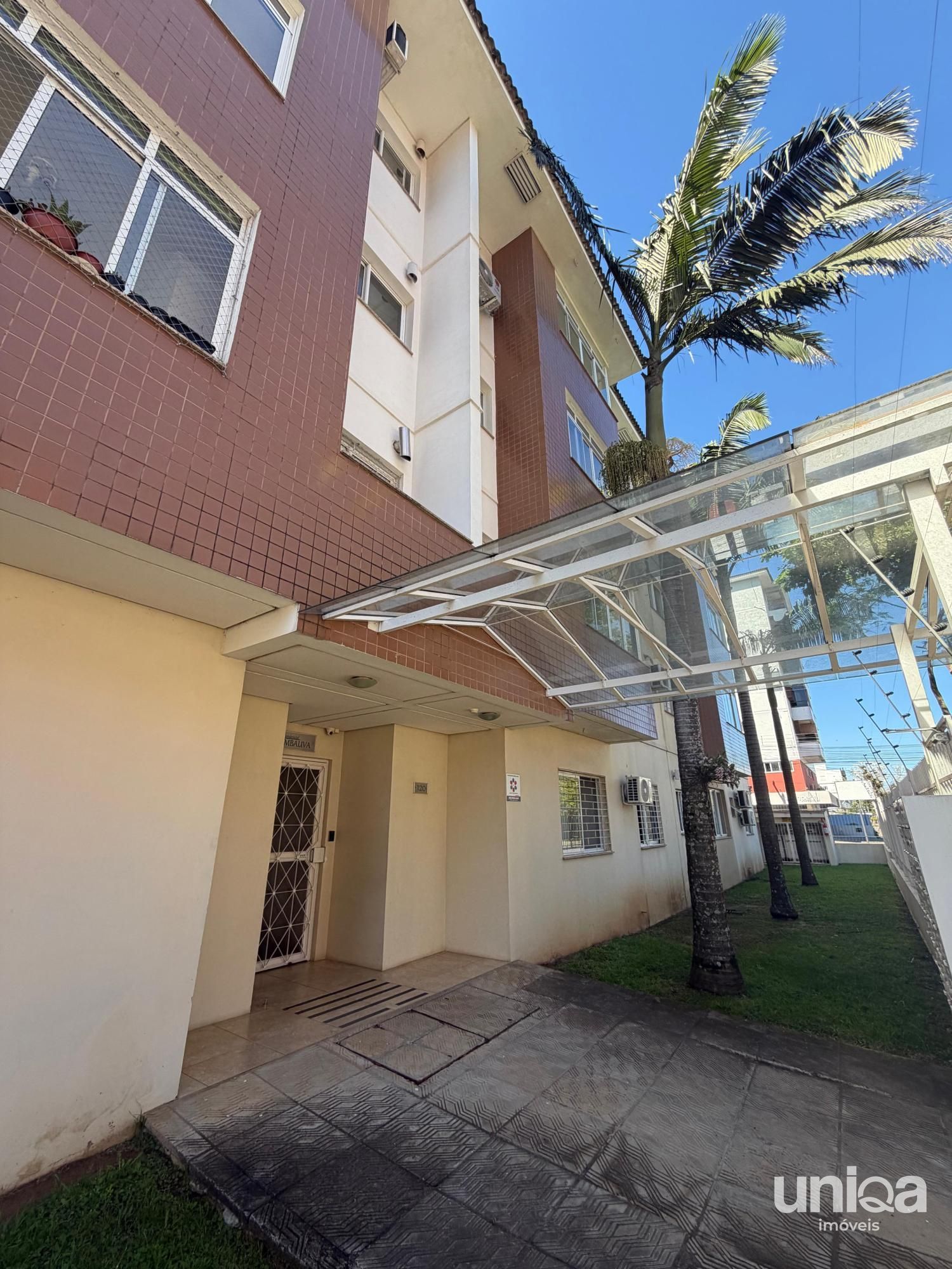 Apartamento com 01 dormitório churrasqueira e garagem em camobi ed Timbauvas