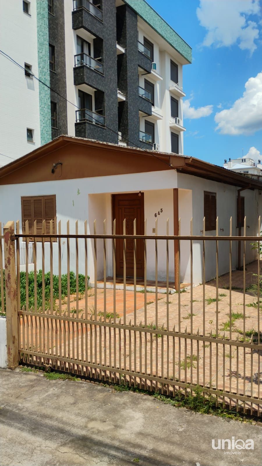 Terreno de 300 m² à venda , próximo à UFSM
