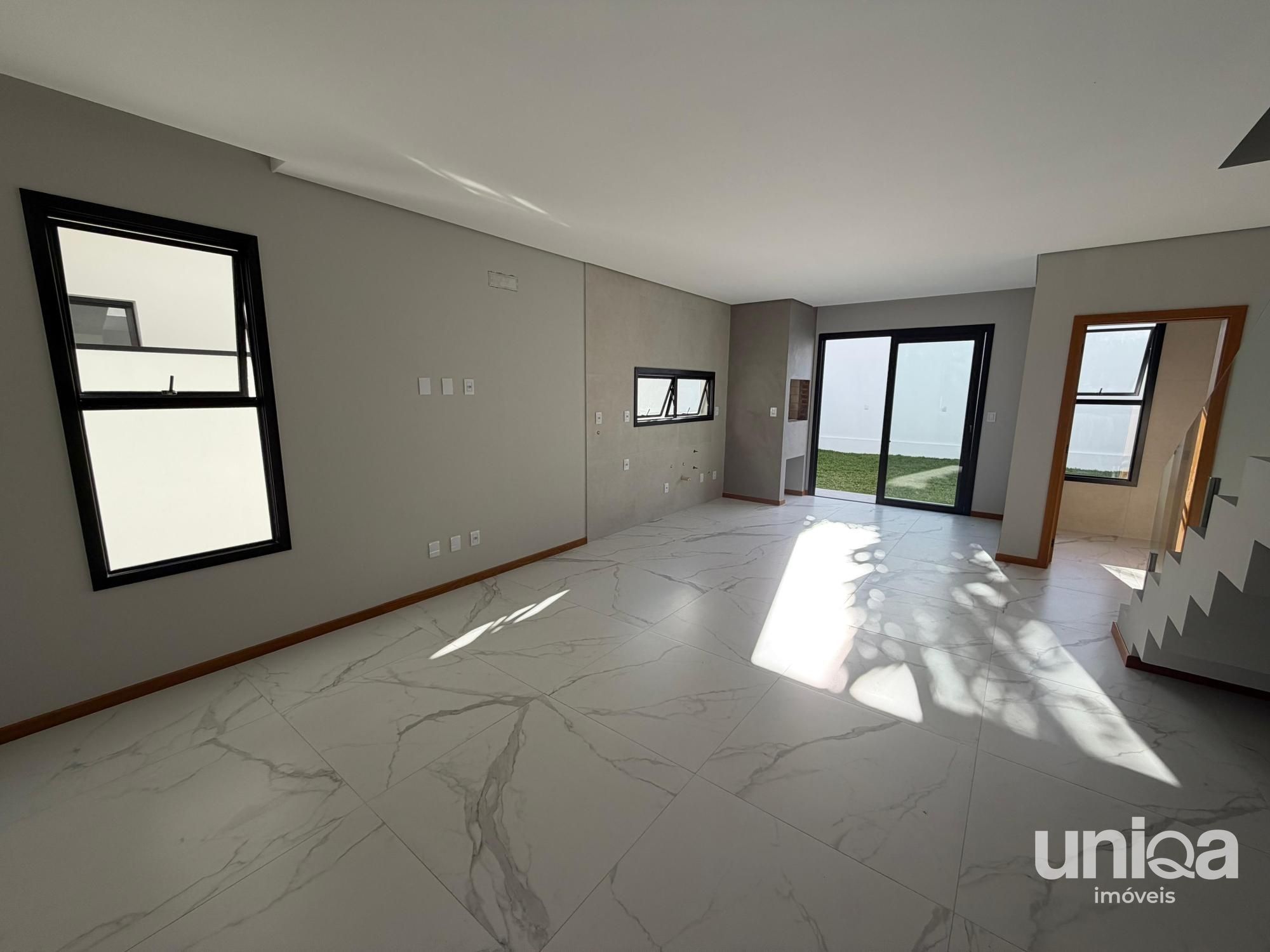 Casa nova 148m2 quarto/escritório no térreo + 02 suítes andar superior Camobi