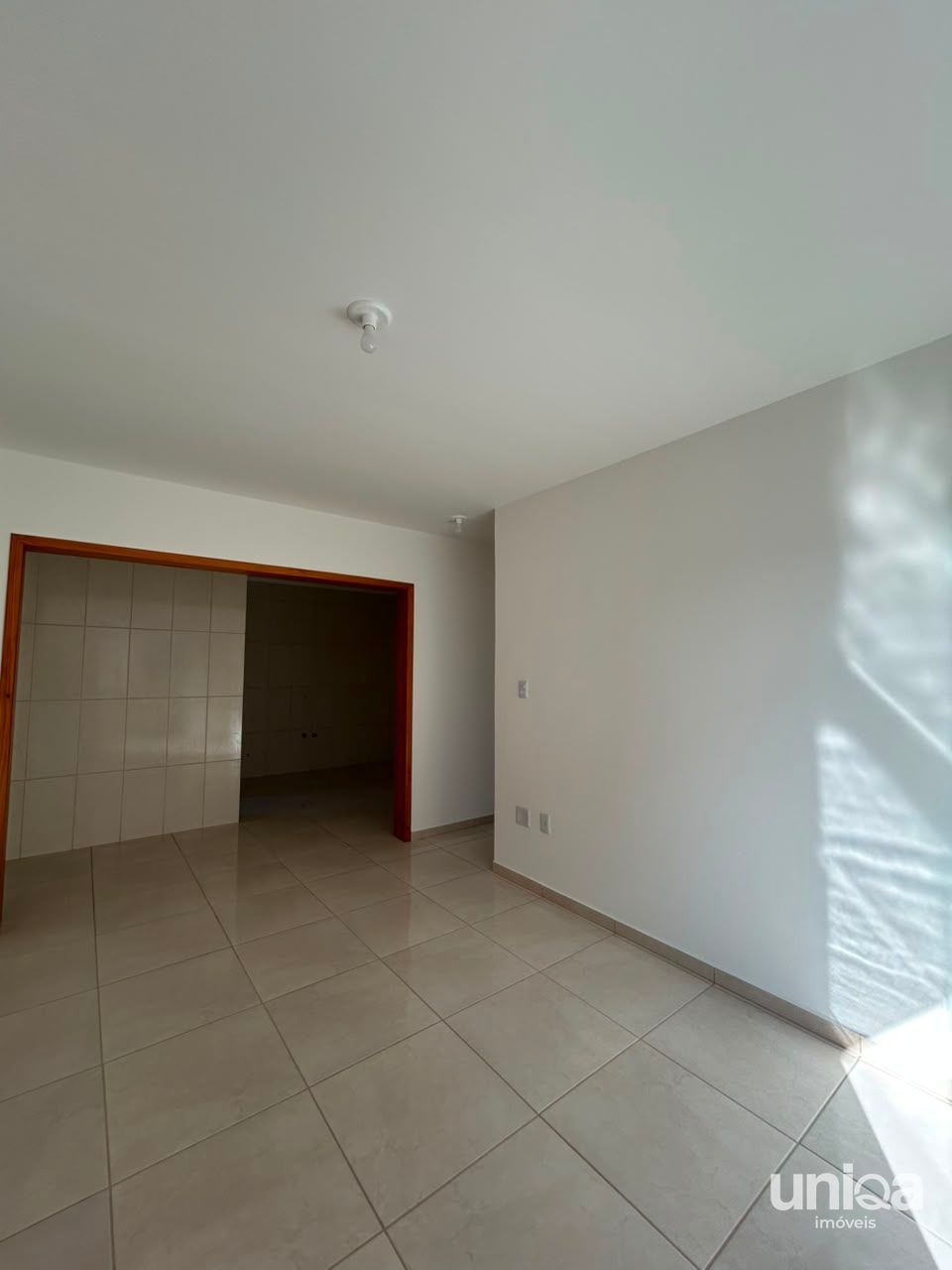Apartamento 02 dormitórios Suíte Garagem em camobi