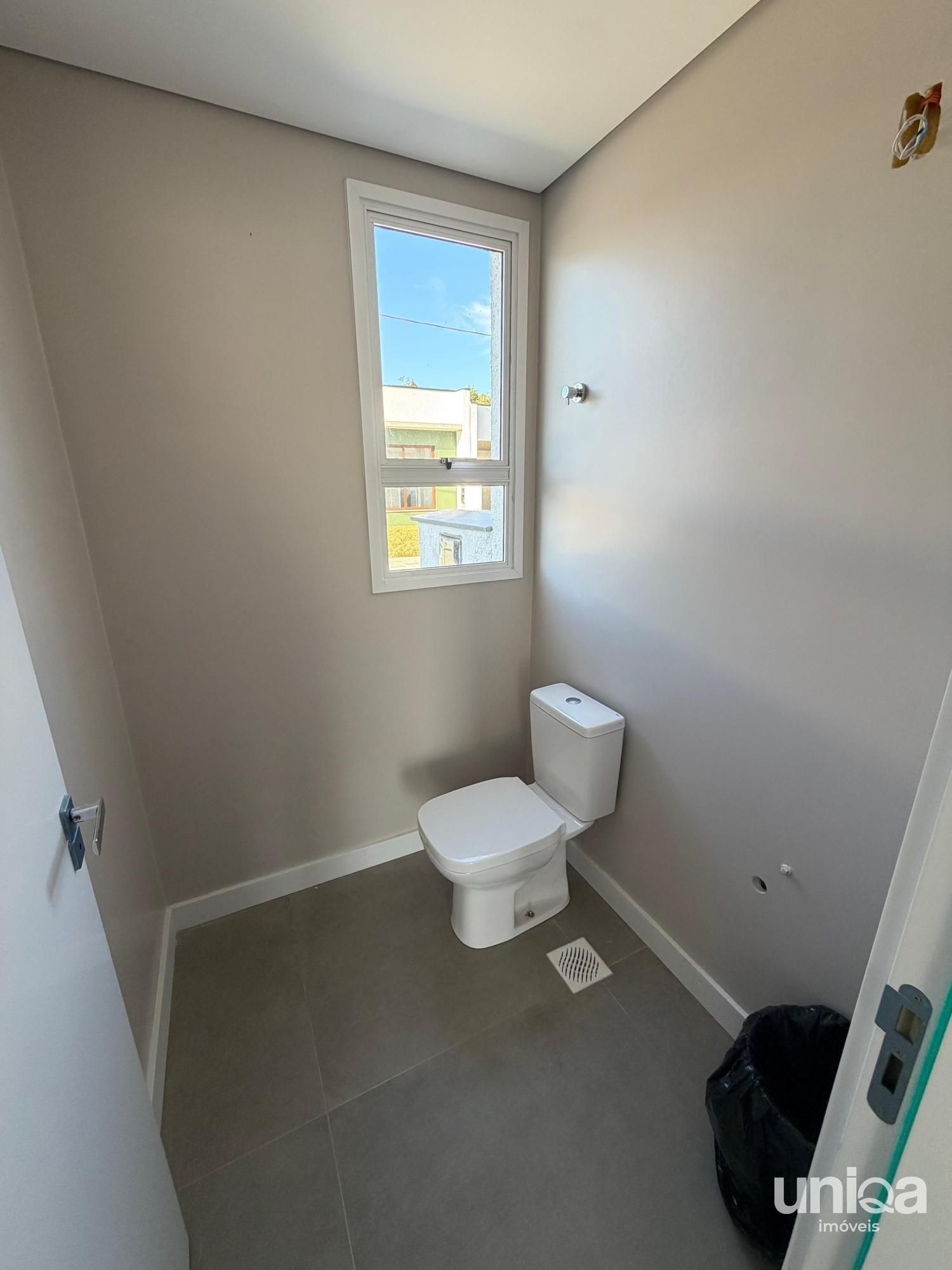 Casa 182m2 03 quartos, suíte garagem 02 carros Cond Villa Leona bairro São José