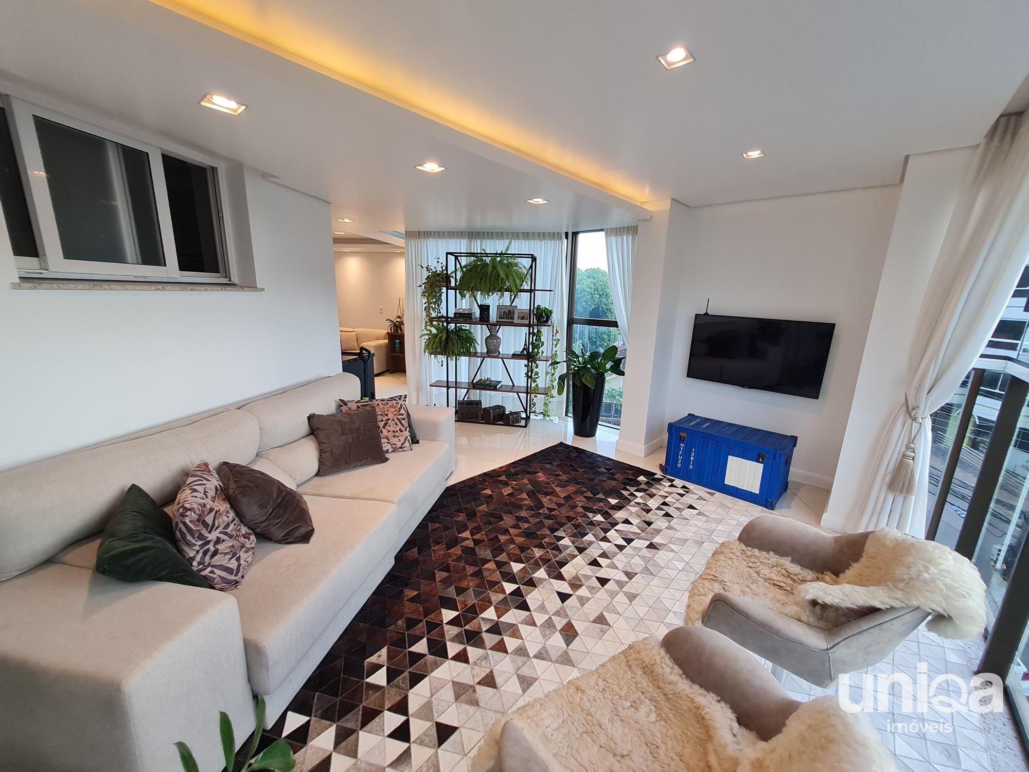Apartamento LUXO para venda no Crystal Palace em Santa Maria