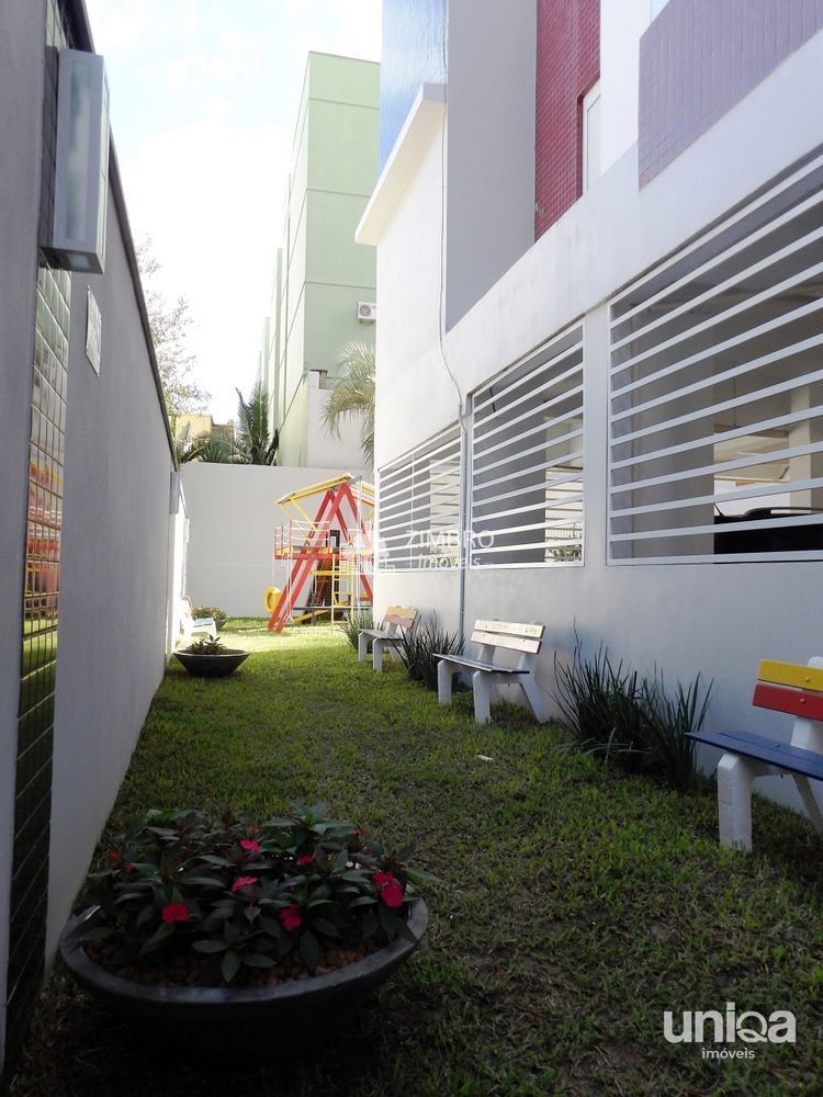 Apartamento de 02 dormitórios para compra no centro de santa