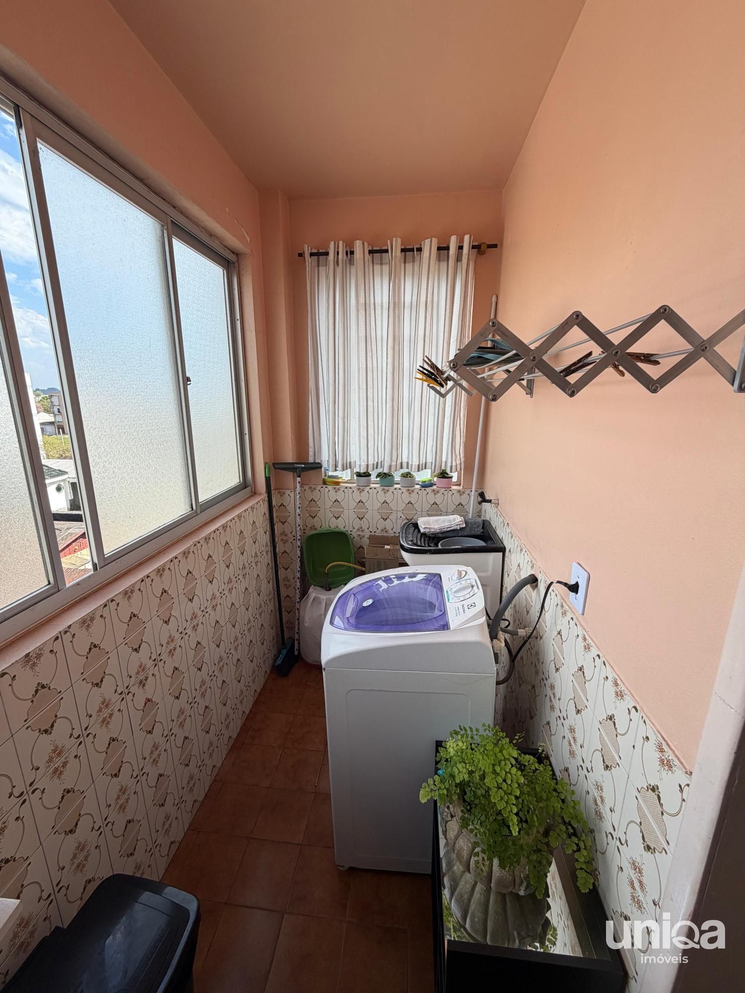 Apto 03 quartos garagem para venda no bairro Fatima em Santa Maria RS