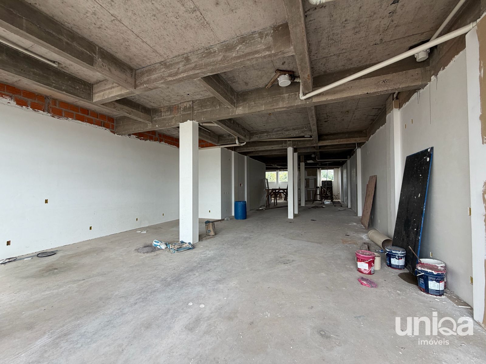 Loja 220m2 comercial térrea para alugar com camobi próximo UFSM