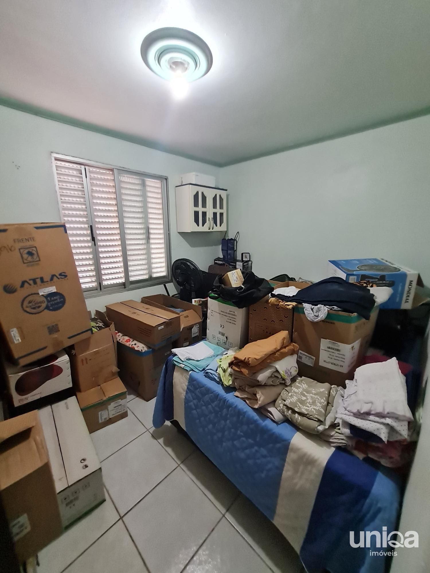 Apto para venda de 02 dormitórios sacada no Res. Morada do Sol em Santa Maria