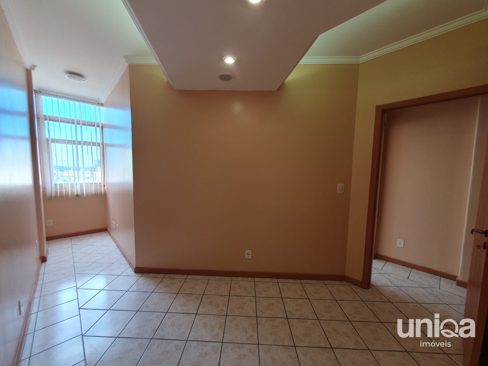 Sala Comercial para consultórios no centro de Santa Maria-RS