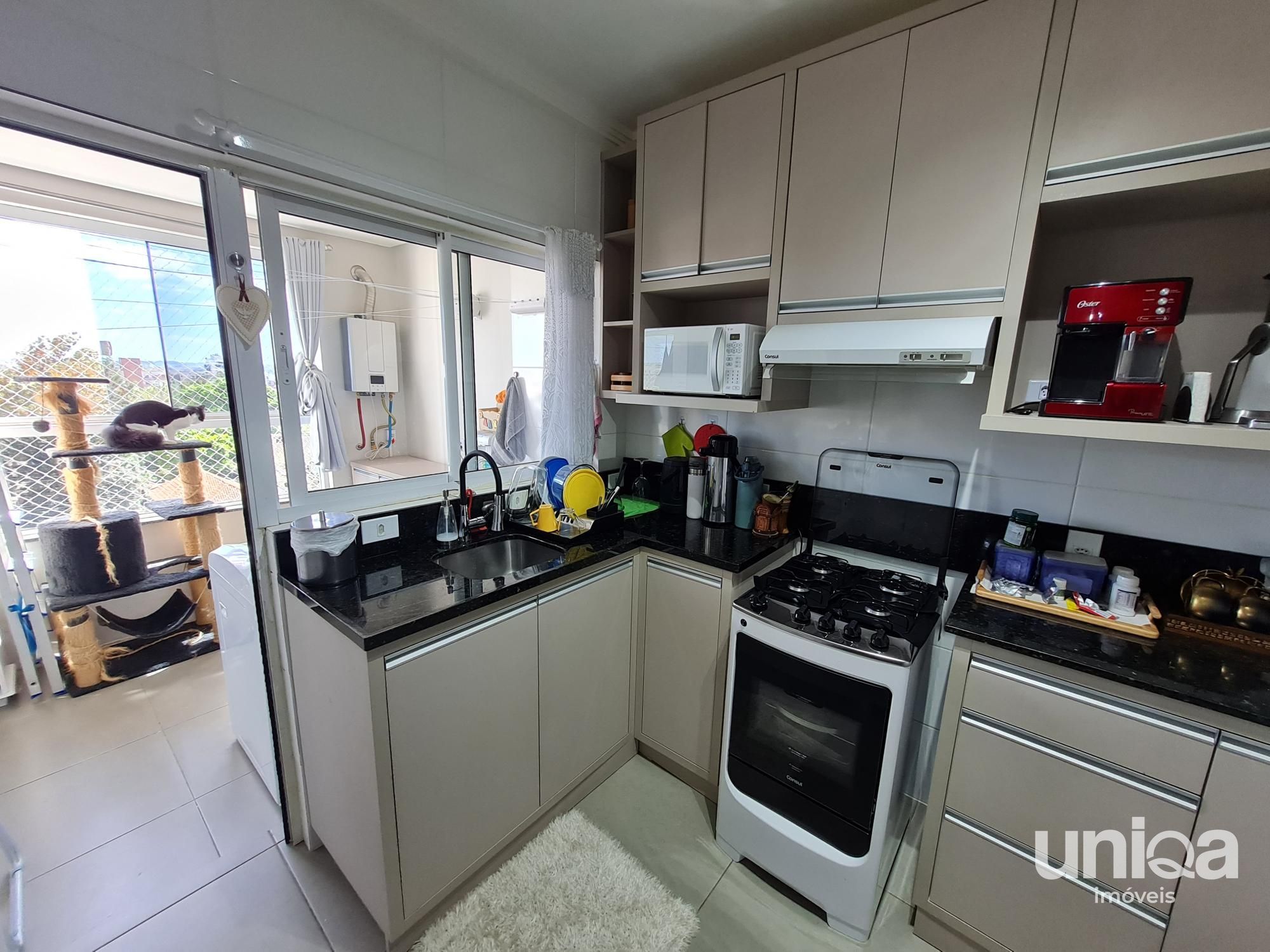 Apartamento de 02 dormitório Mobiliado no ed Torre de Vicenza em Santa Maria