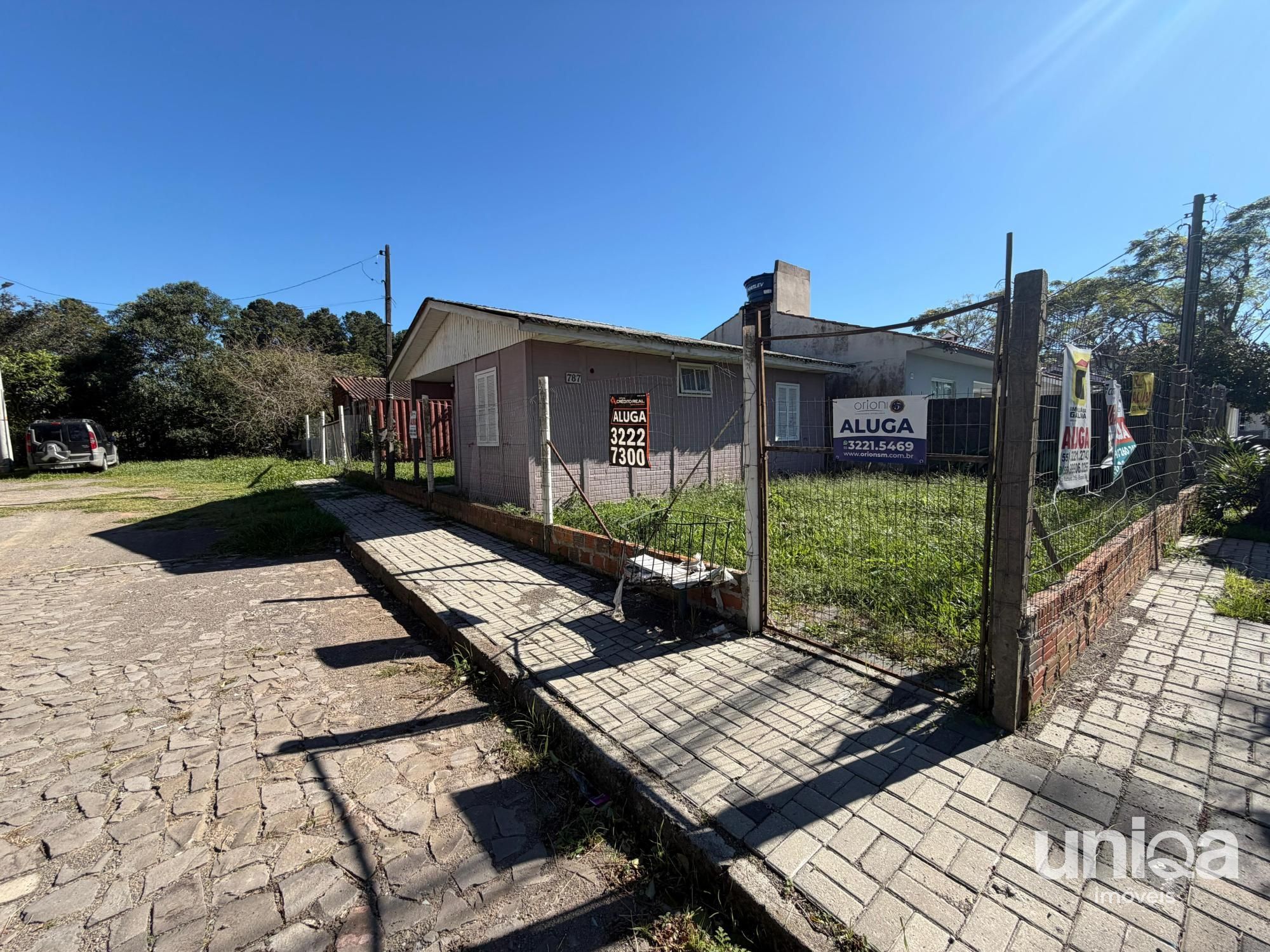 Casa para alugar com 2 dormitórios próximo a ufsm