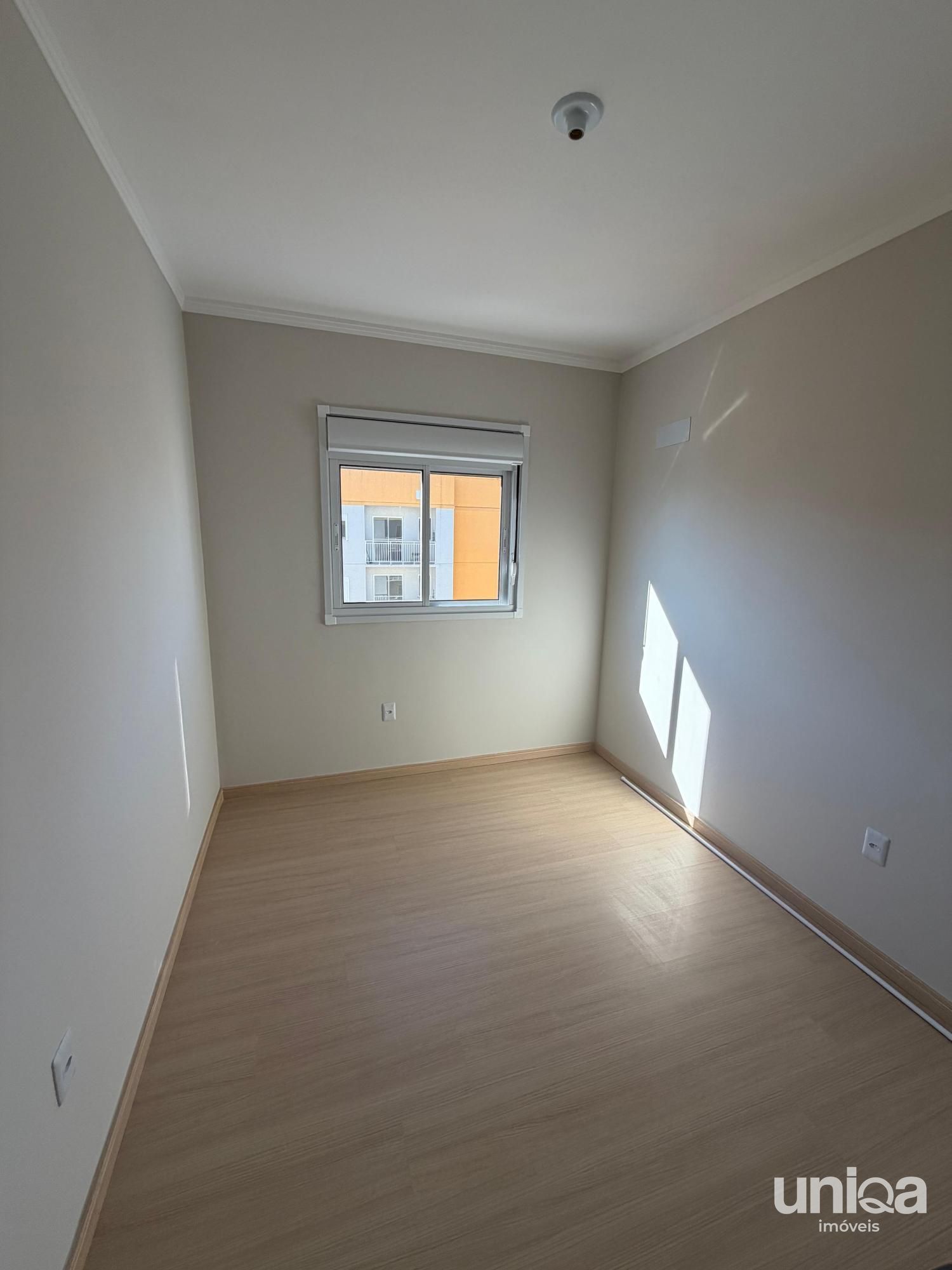 Apto para locação em Camobi de 02 dormitórios Garagem no ed Vila di Siena!