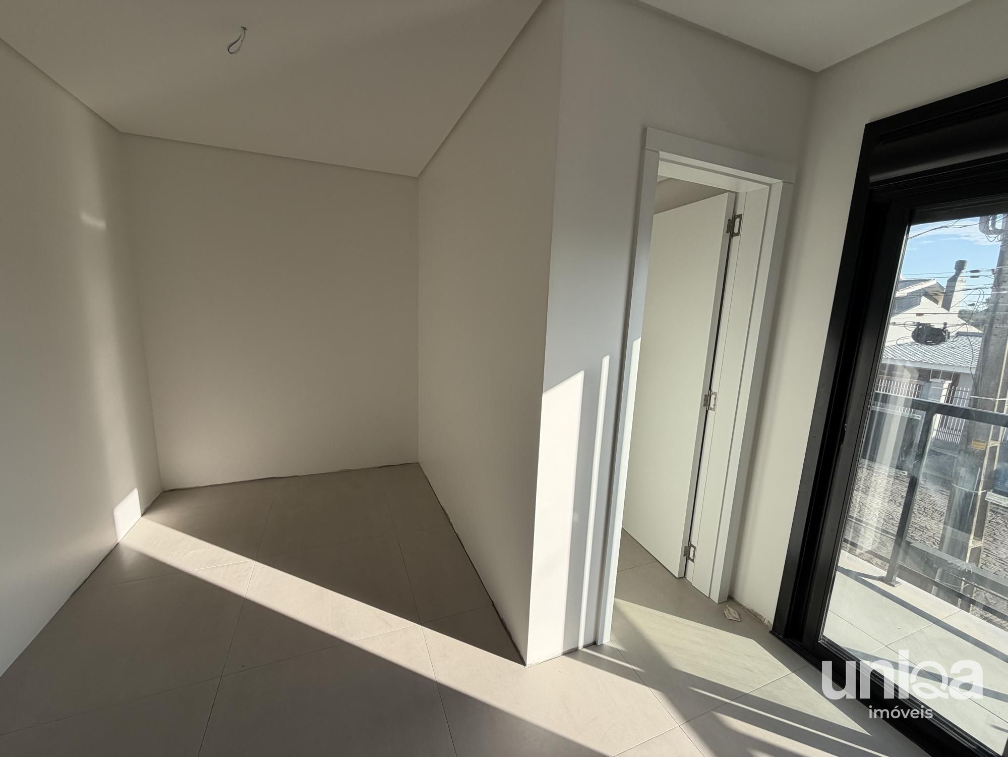 Casa nova 03 dorm piscina lareira para venda no Parque Santa Lúcia em Camobi