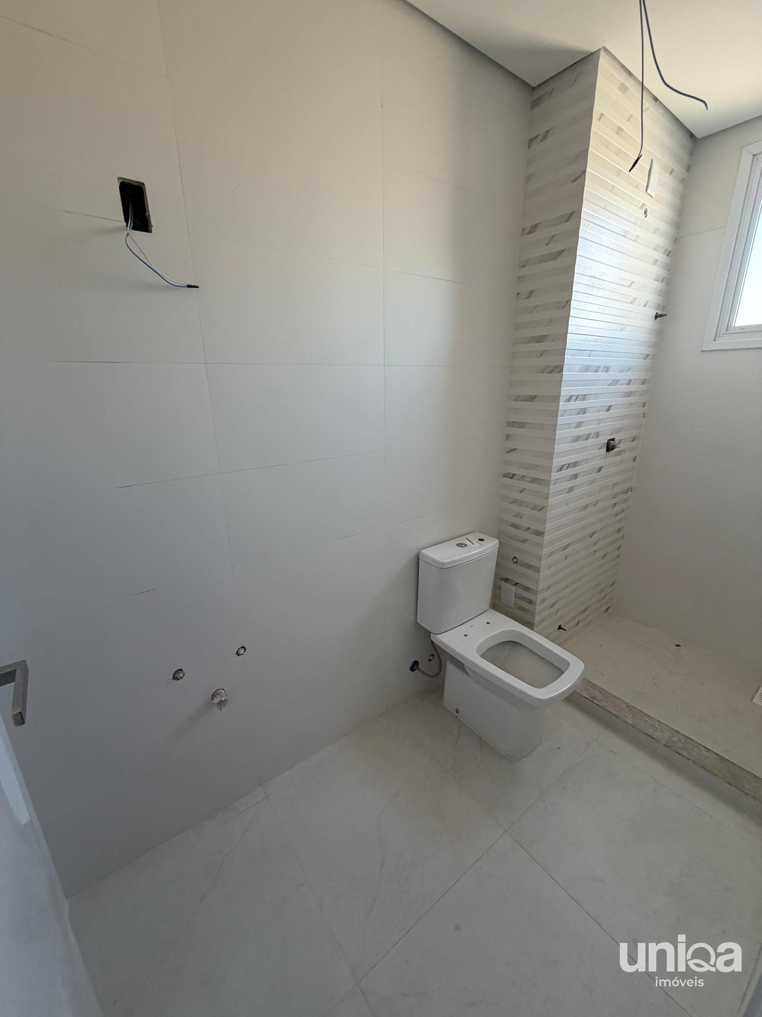 Apto 3dorm Alto Padrão 02 vagas garagem para venda em Sta Maria no Ed Montline