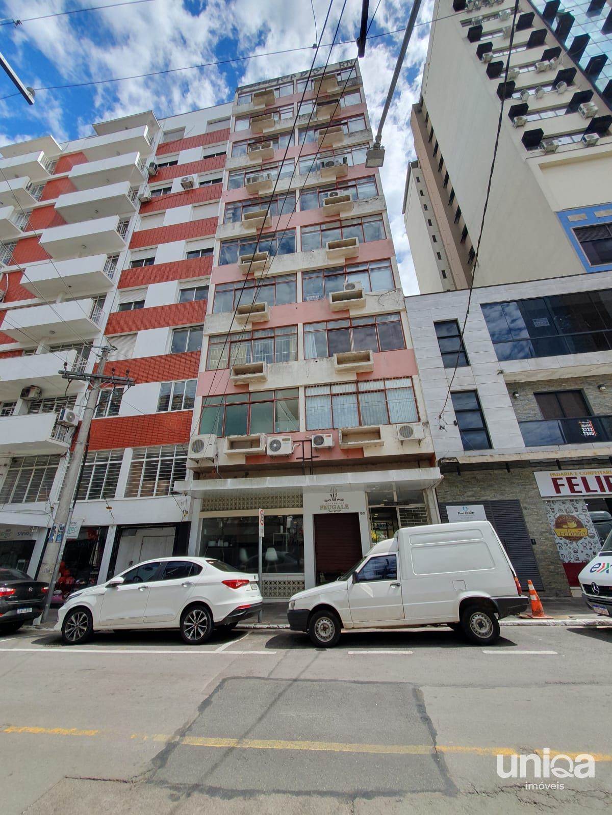 Sala Comercial para consultórios no centro de Santa Maria-RS