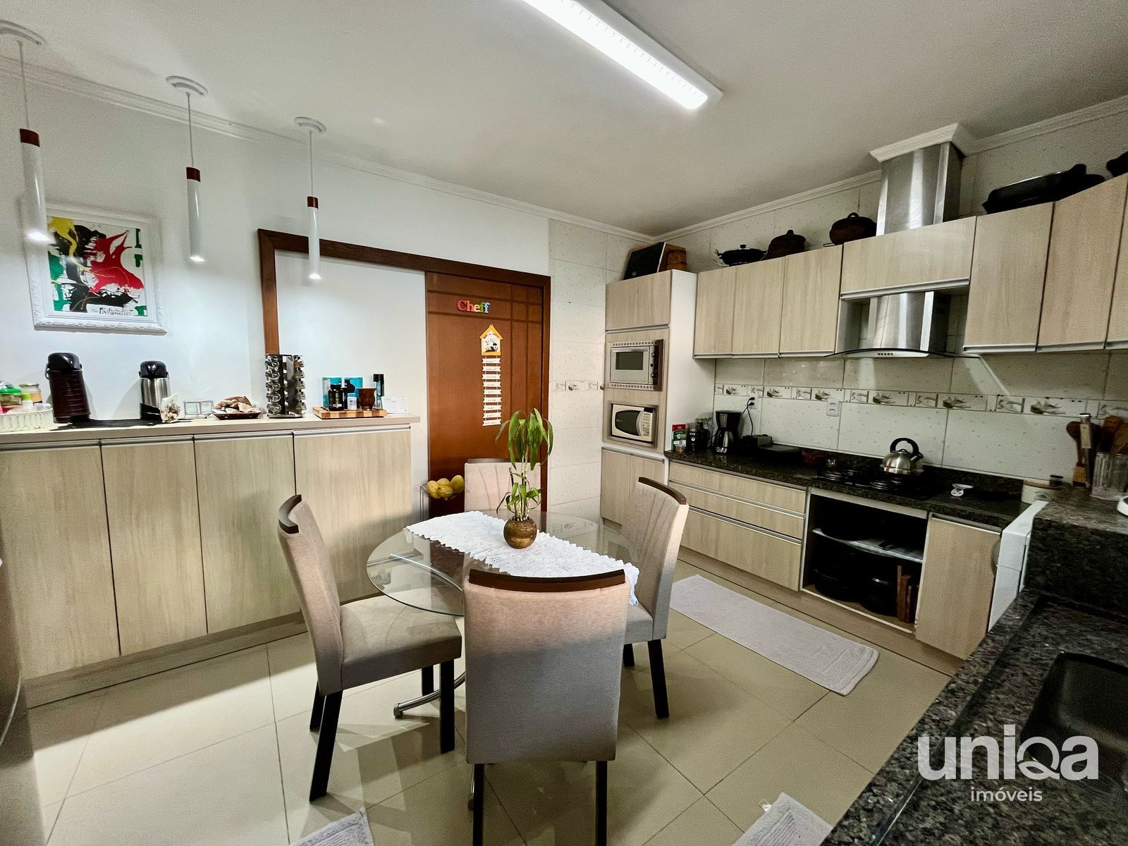 Casa 03 dormitórios com piscina para venda em Santa Maria