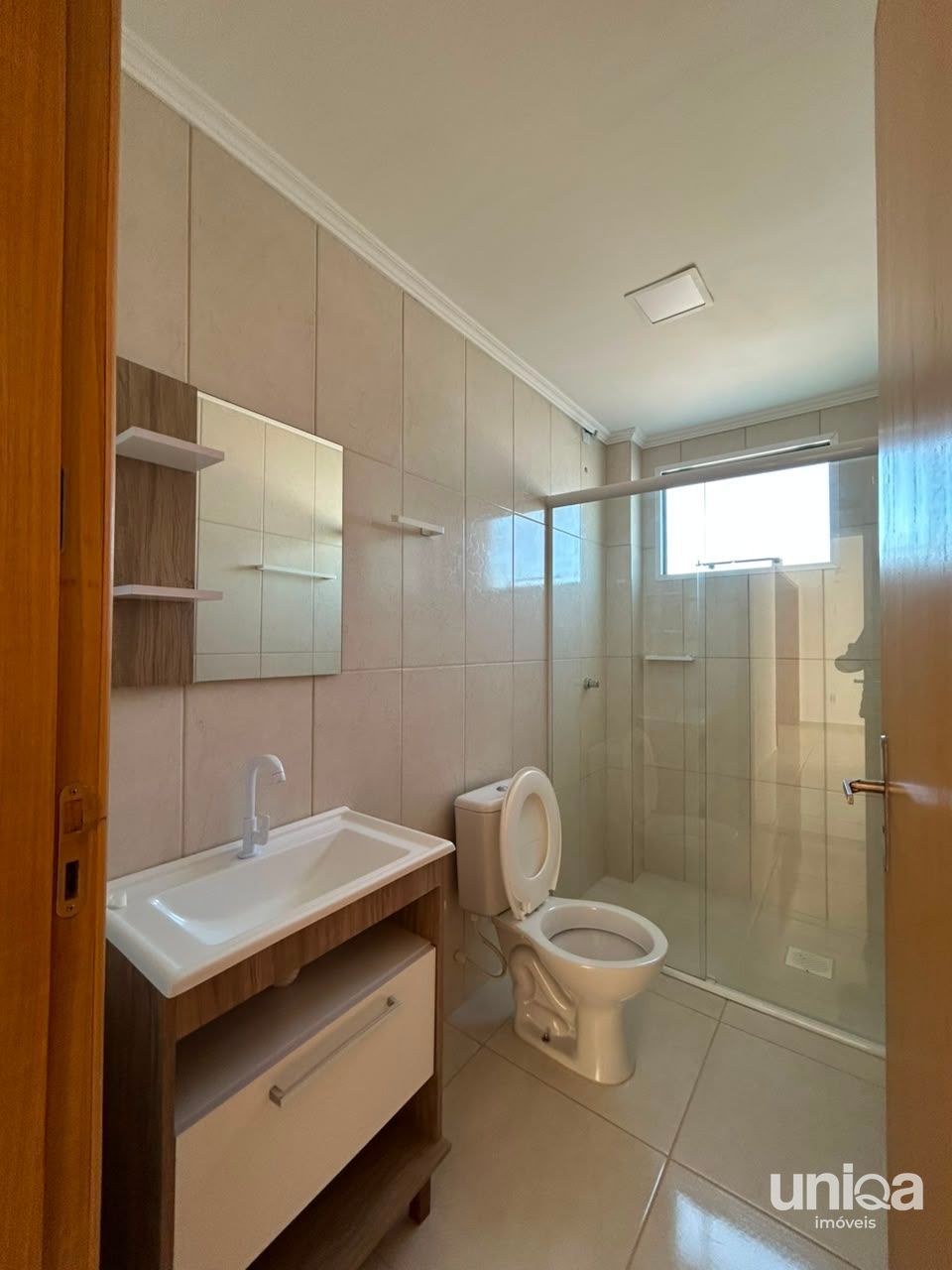 Apartamento 02 dormitórios Suíte Garagem em camobi