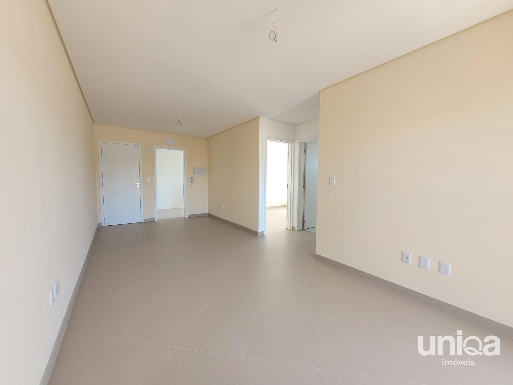 Apartamento 02 dormitórios Suíte Garagem ed Solar do Morro