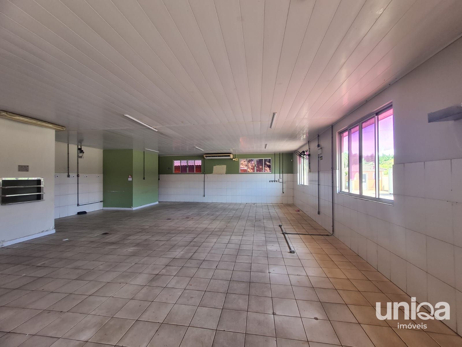 Alugo Pavilhões industriais 6.000m2 Escritório Refeitório em camobi - área 2,5ha - foto 25
