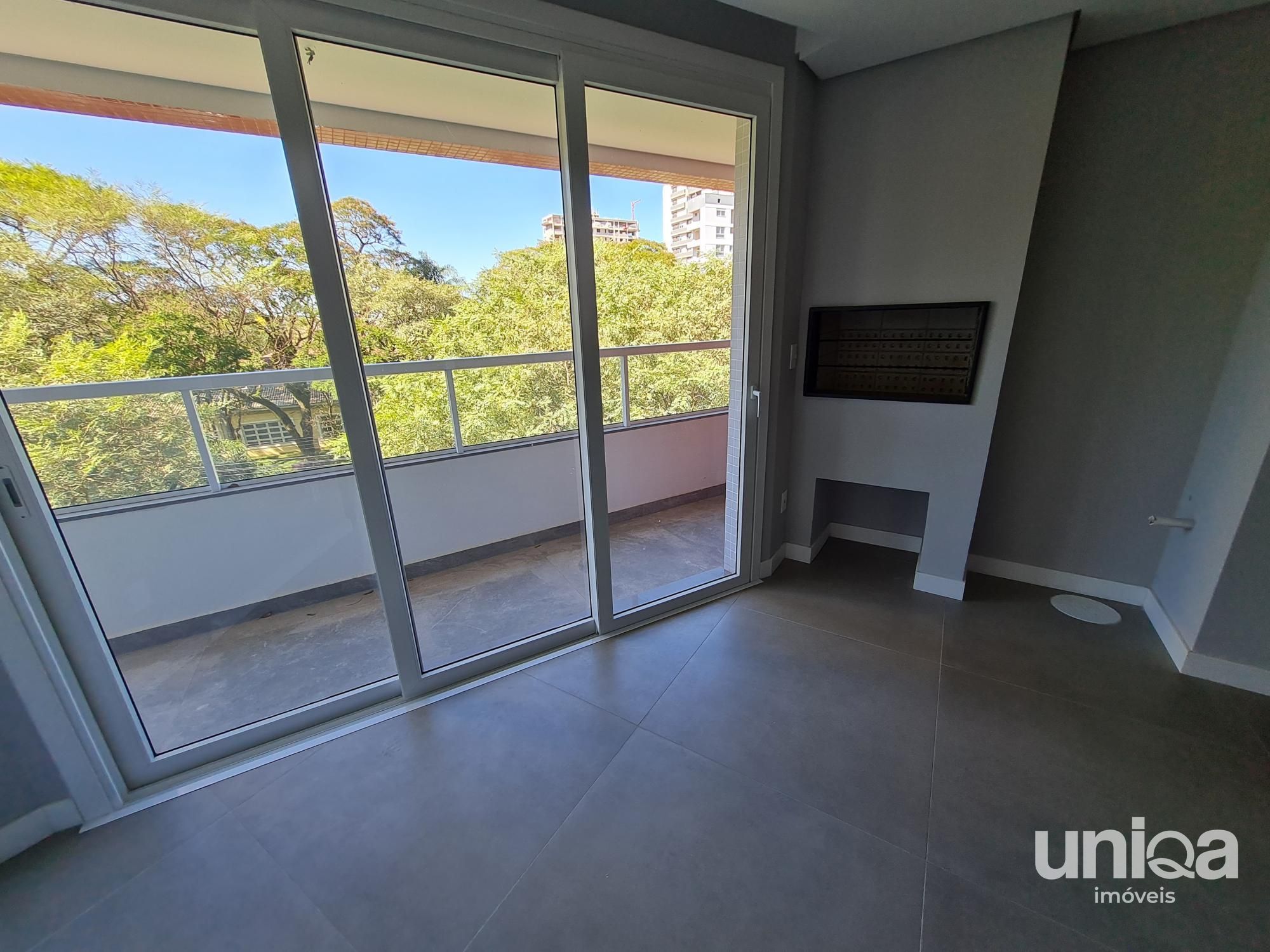 Apartamento 03 suítes a venda no centro de Santa Maria no ed Castro Alves