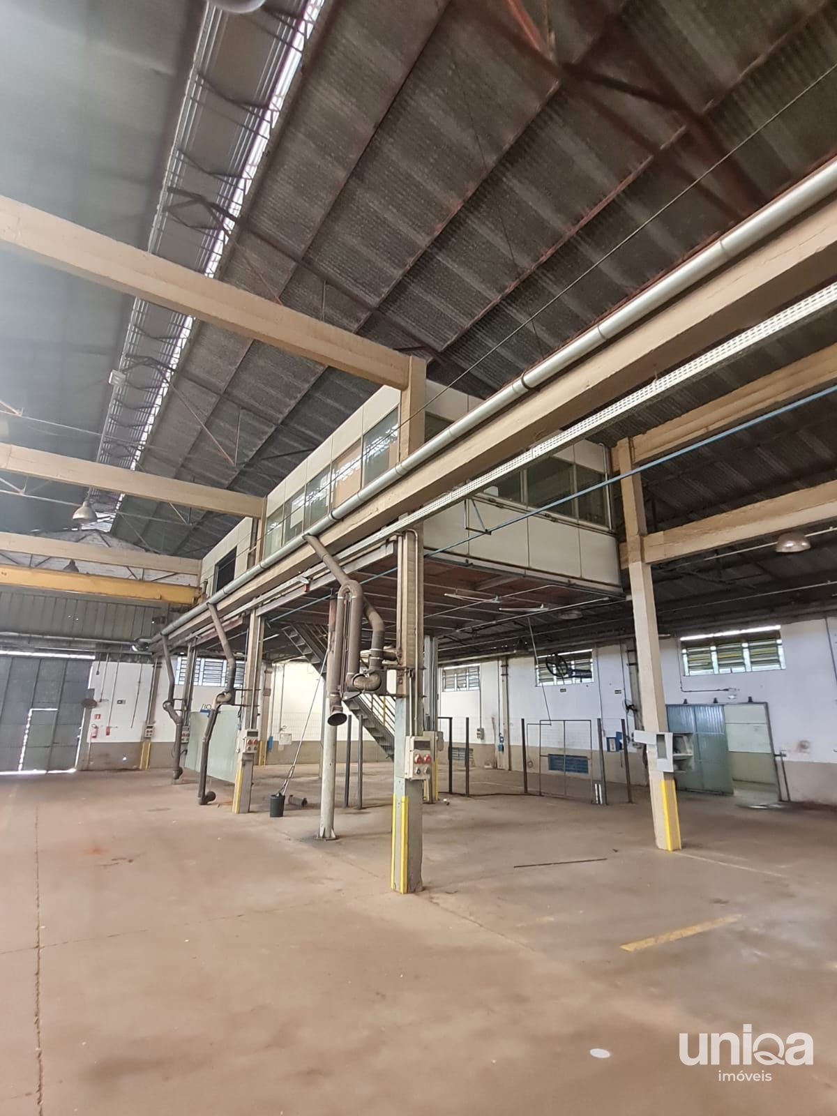 Alugo Pavilhões industriais 6.000m2 Escritório Refeitório em camobi - área 2,5ha - foto 20