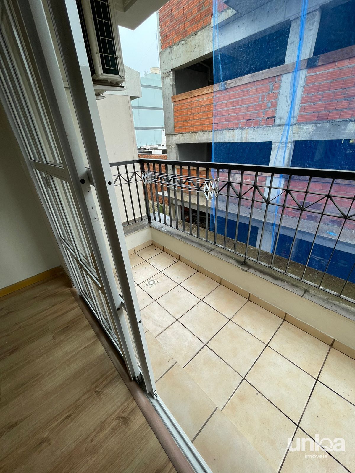 Apartamento 01 dormitório Elevador para venda no Centro de Santa Maria - Ed Manh