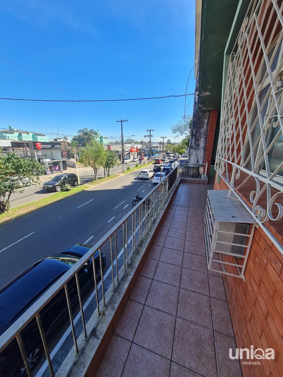 Prédio com Loja Térrea + 03 Aptos na Avenida Ângelo Bolson 367 Santa Maria RS - foto 4