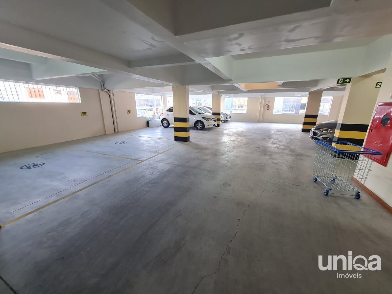 Apartamento para venda em Camobi com 01 dormitório e vaga de garagem ed Esplendo
