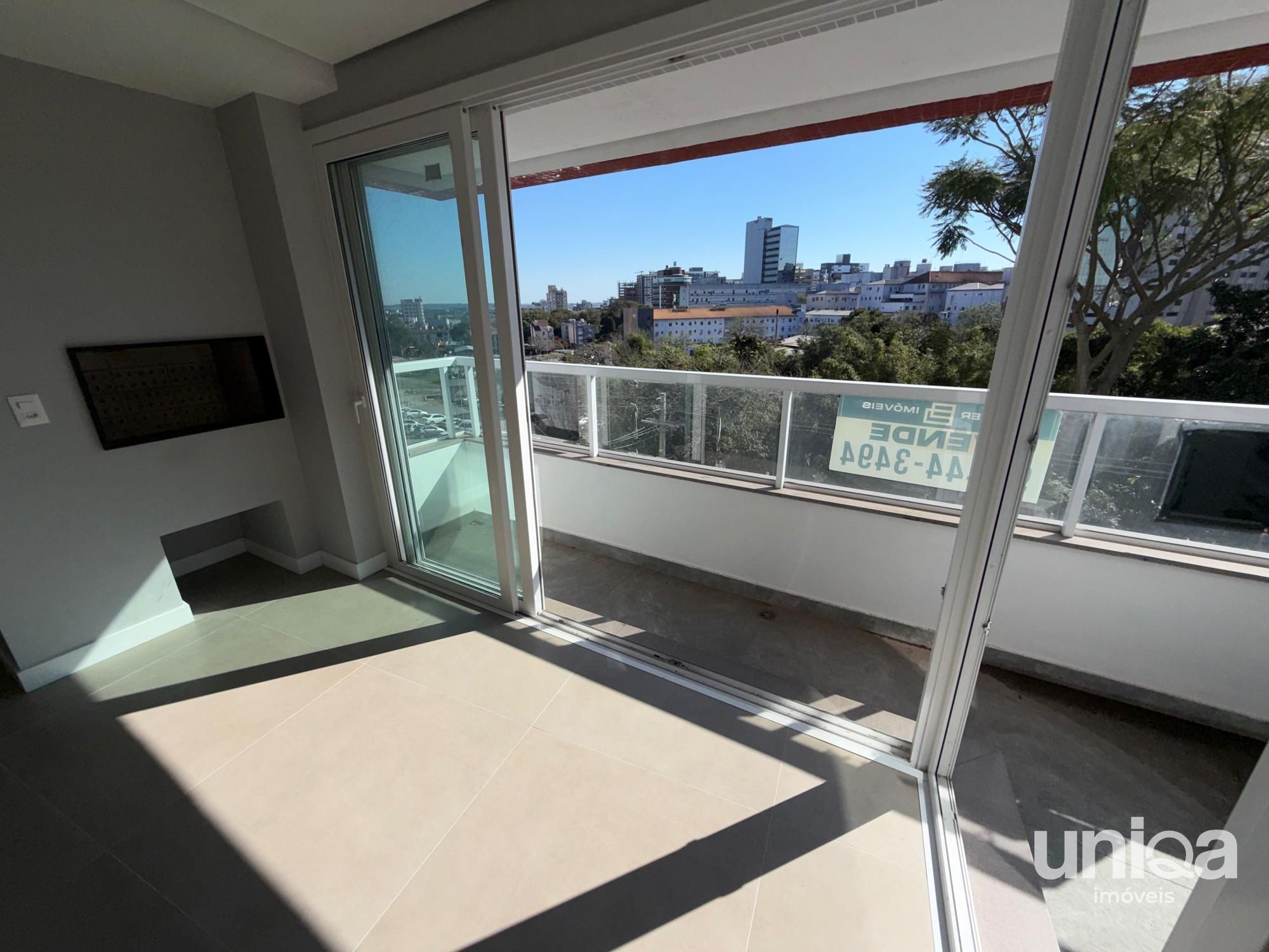 Apartamento 03 suítes a venda no centro de Santa Maria RS no ed Castro Alves