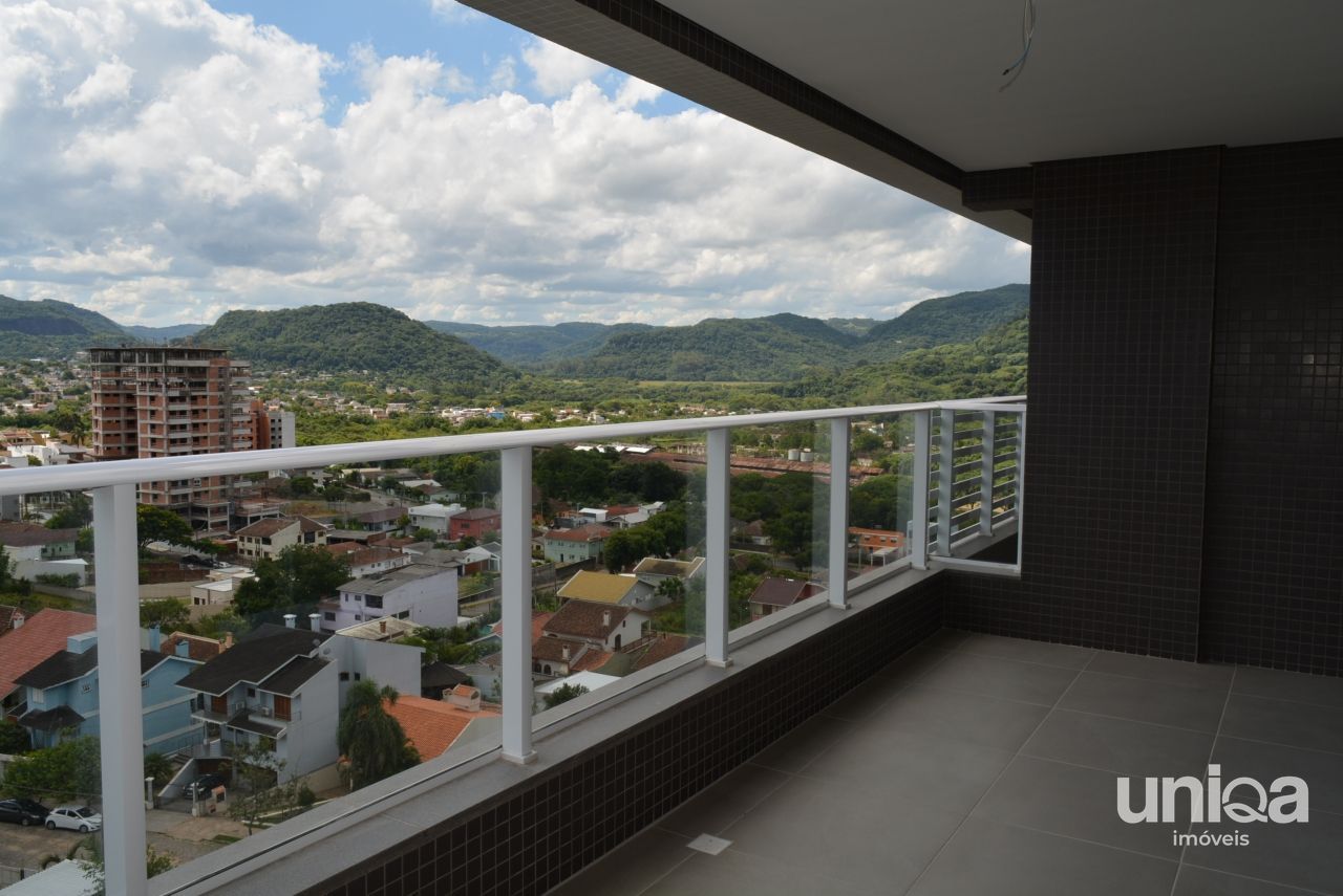 Apto 3 suítes 2 garagens Prédio cm Piscina Salão Festas Sauna Academia - ed Vist