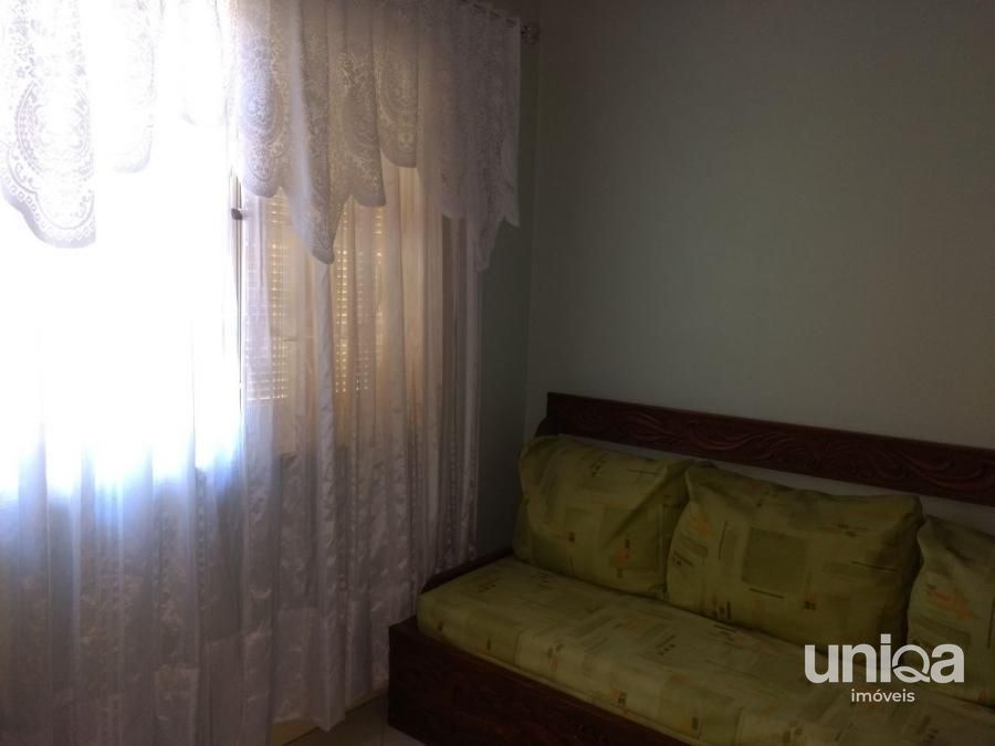 Bairro São José próximo a UFSM. Linda casa 5 dormitórios Garagem Piscina
