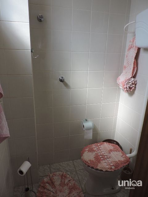 Apartamento 2 dormitórios Sacada - Prédio com salão de festas e portaria 12h