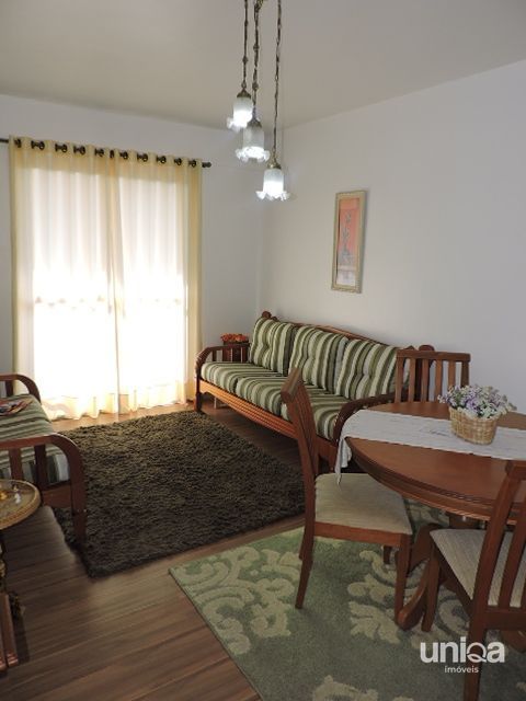 Apartamento 2 dormitórios Sacada - Prédio com salão de festas e portaria 12h