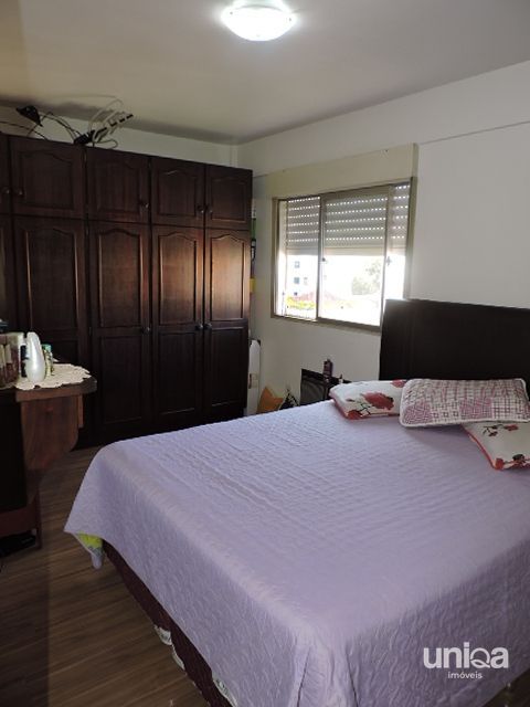 Apartamento 2 dormitórios Sacada - Prédio com salão de festas e portaria 12h