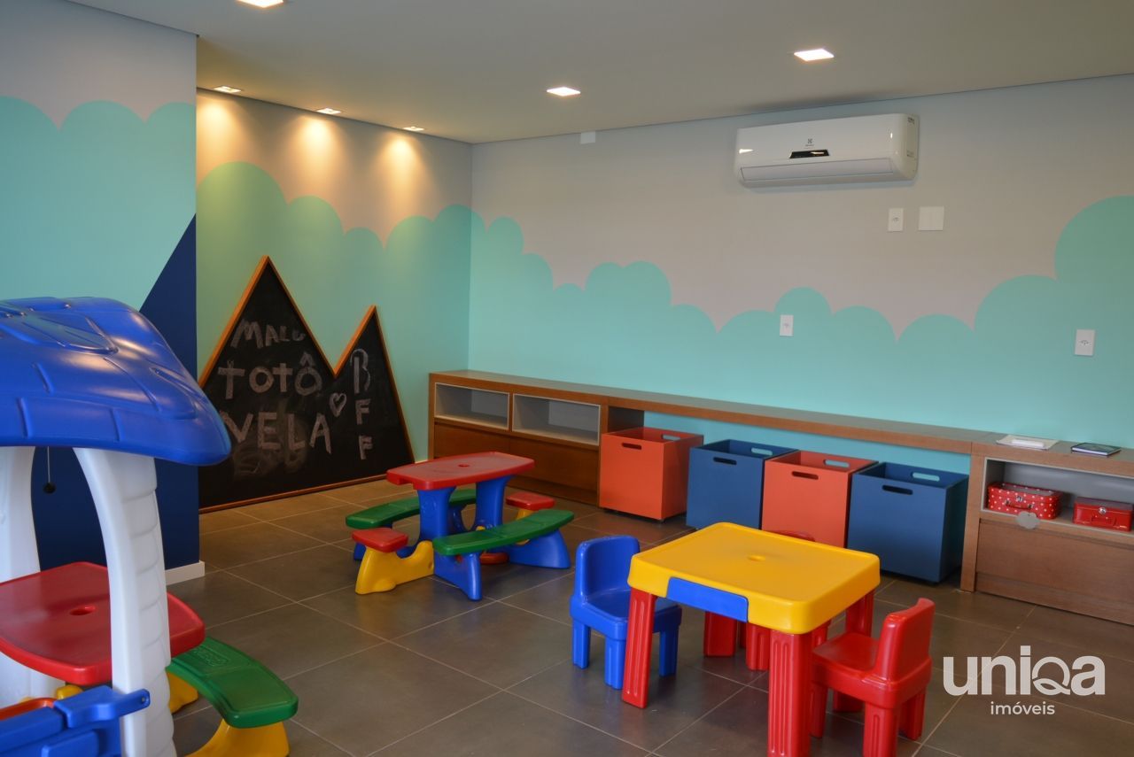 Apto 3 suítes 2 garagens Prédio cm Piscina Salão Festas Sauna Academia - ed Vist