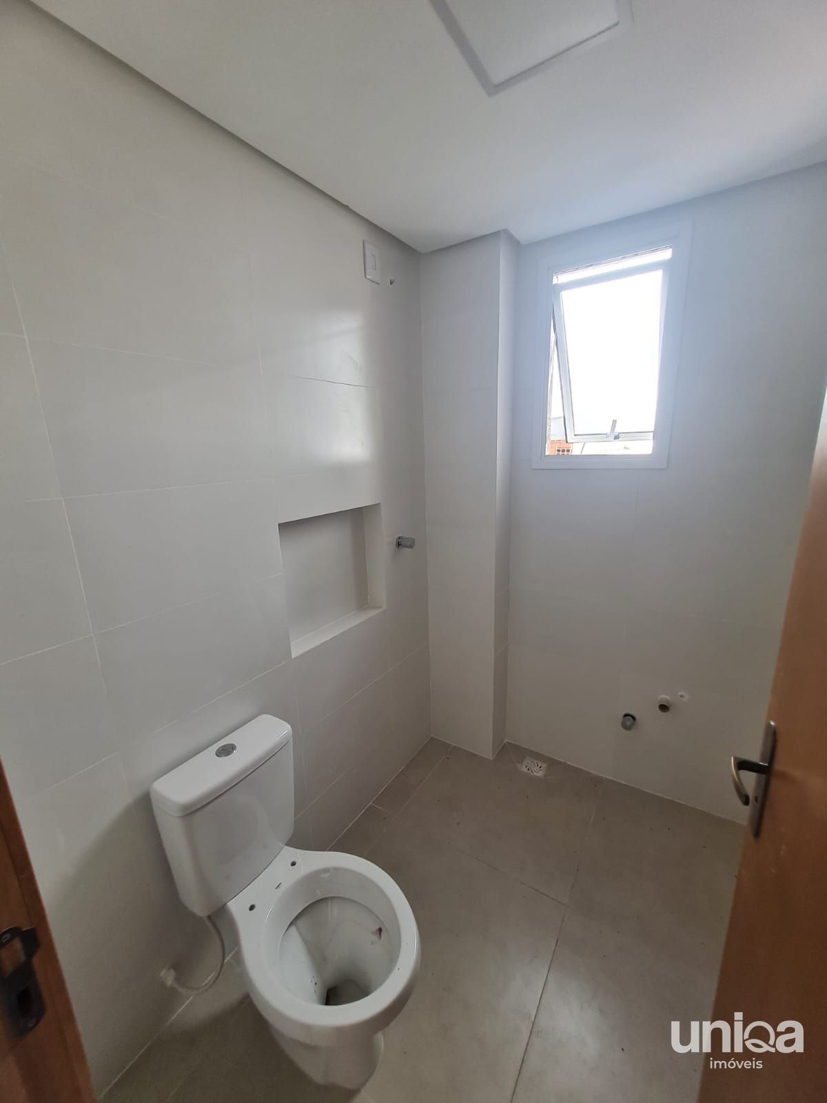 Apto 01 quarto Sacada Churrasqueira Elevador Garagem perto Ufsm ed Portinari