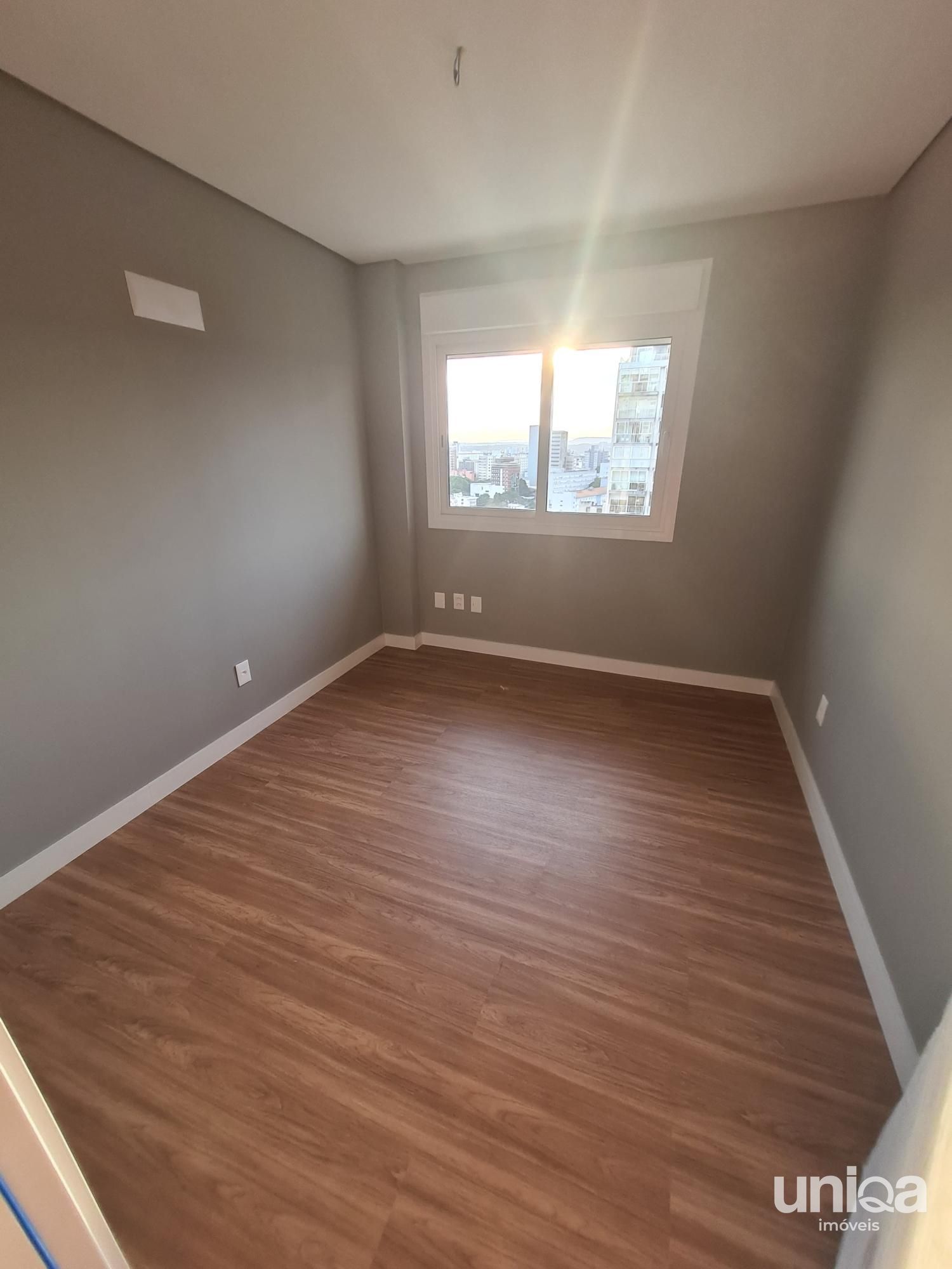 Apartamento 03 dorm Suíte 02 vagas garagem ed Ccilia rua Paraiba