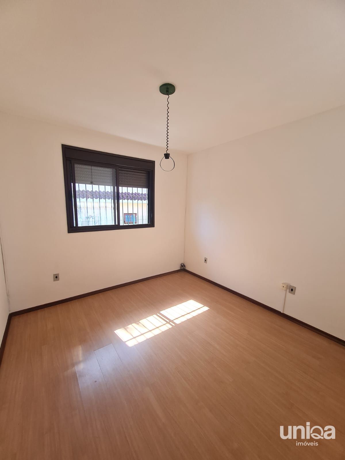 Casa de 197m2 com terreno de 15x35 para venda no perpetuo so