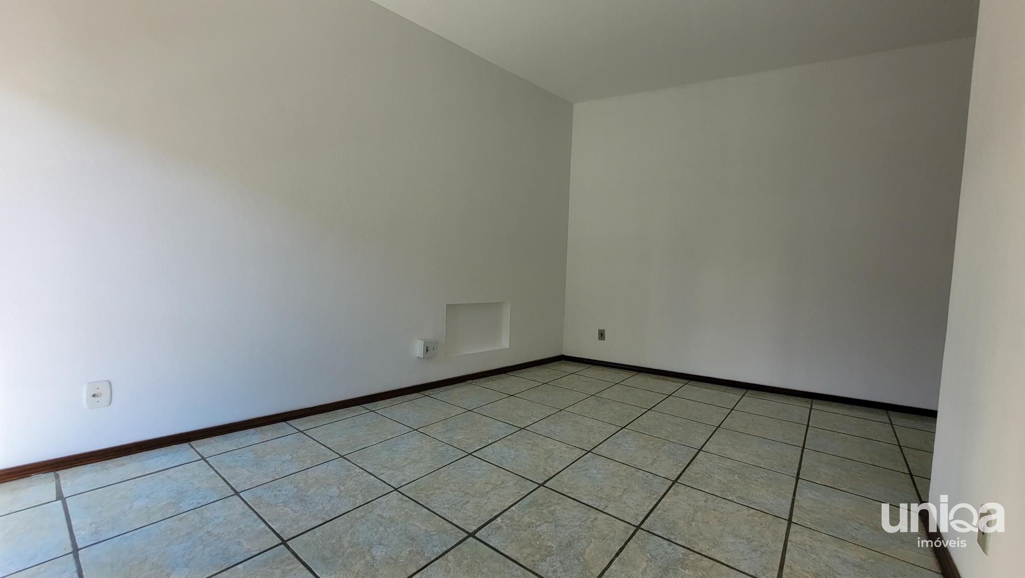 Apartamento de 01 dormitório com garagem próximo ao Colégio Fátima
