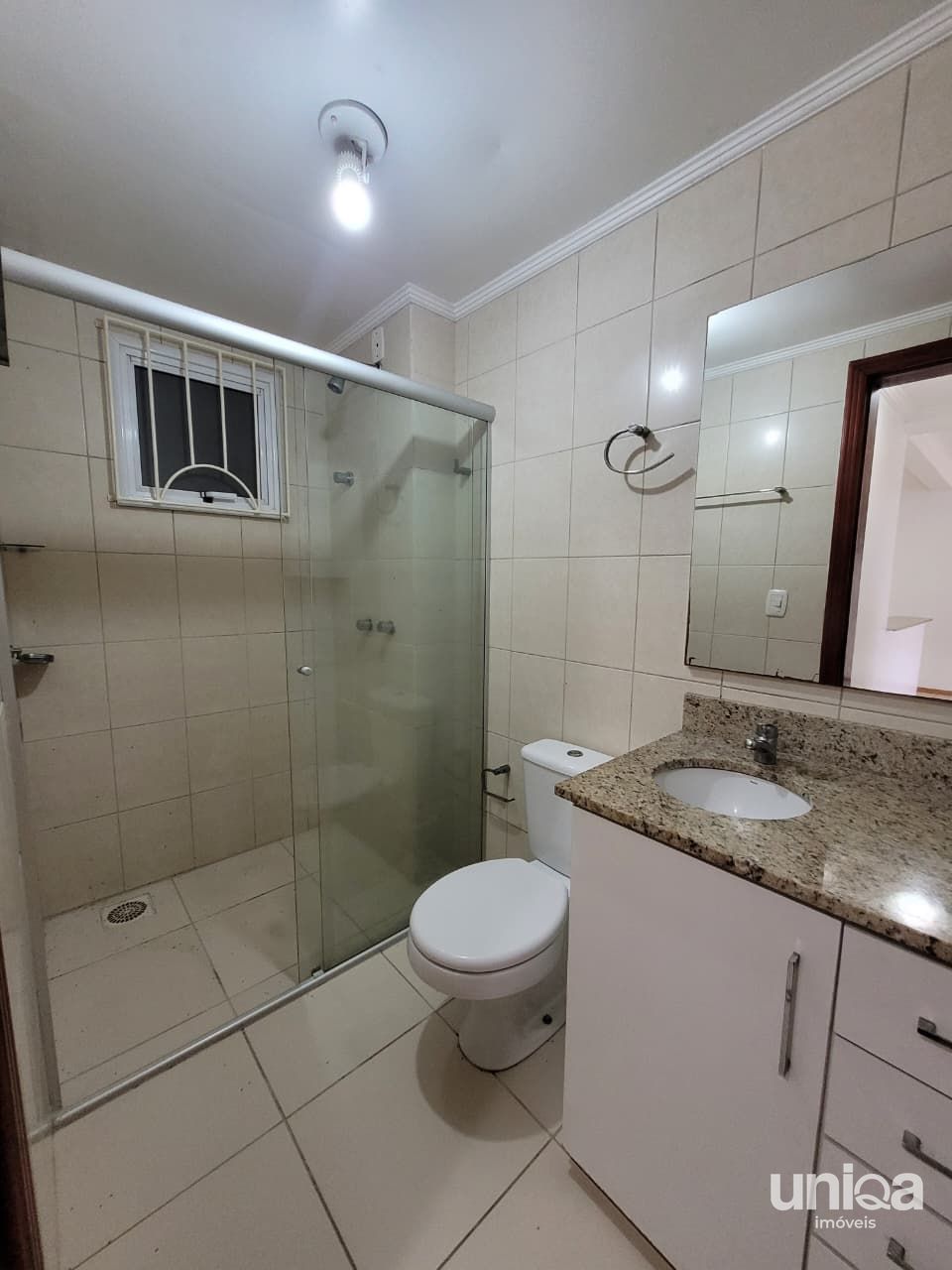 Apartamento com 01 dormitório churrasqueira e garagem em camobi ed Timbauvas