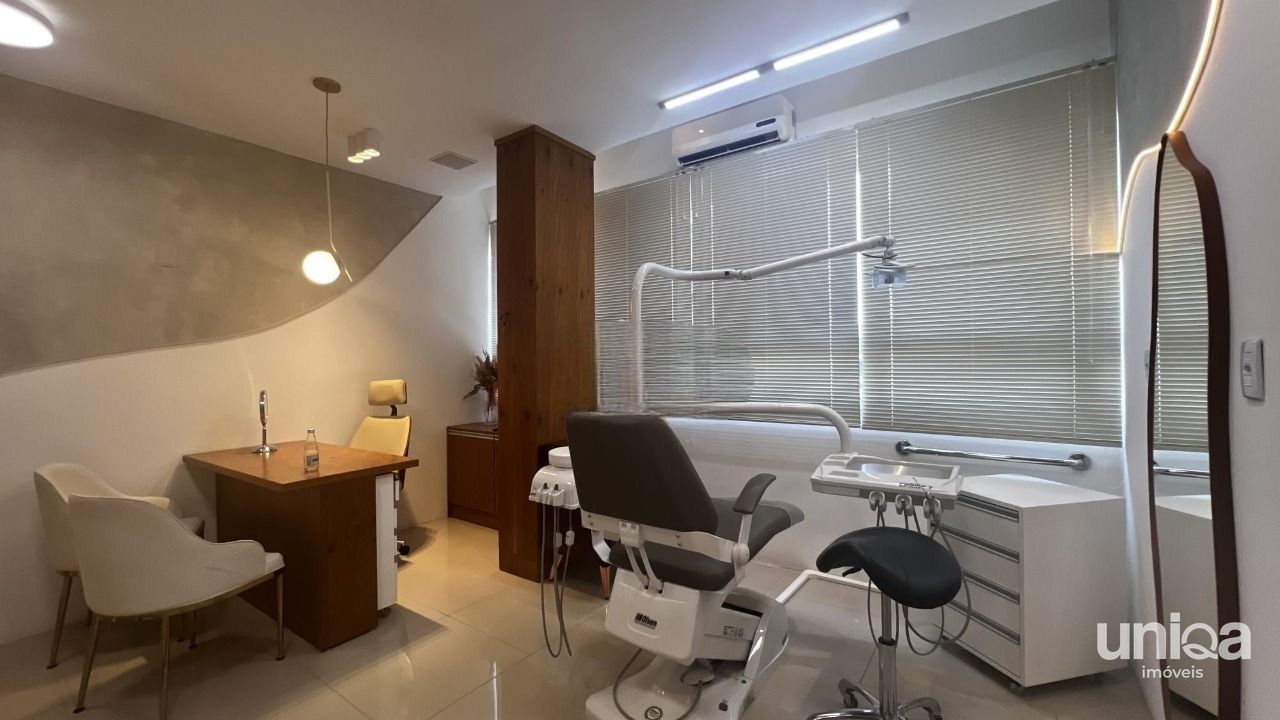 Sala comercial ao lado do calçadão - edifício rio da prata