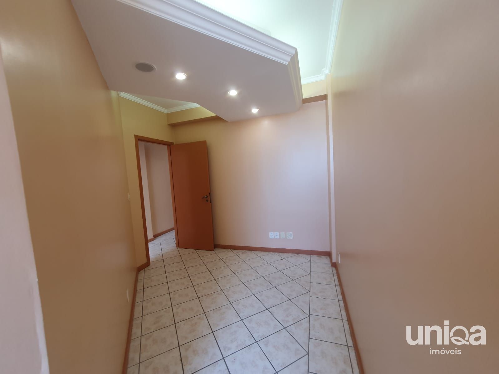 Sala Comercial para consultórios no centro de Santa Maria-RS
